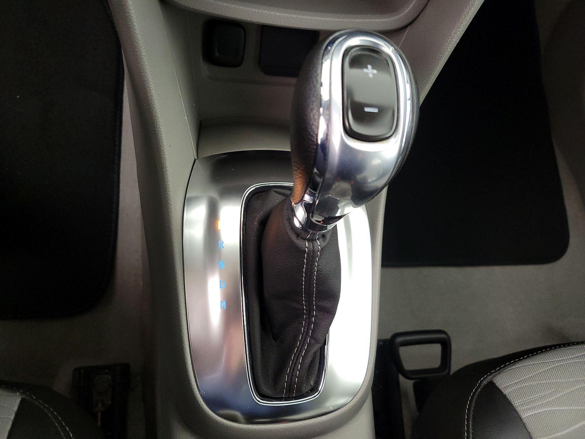 Thumbnail: 2015 Buick Encore - 17