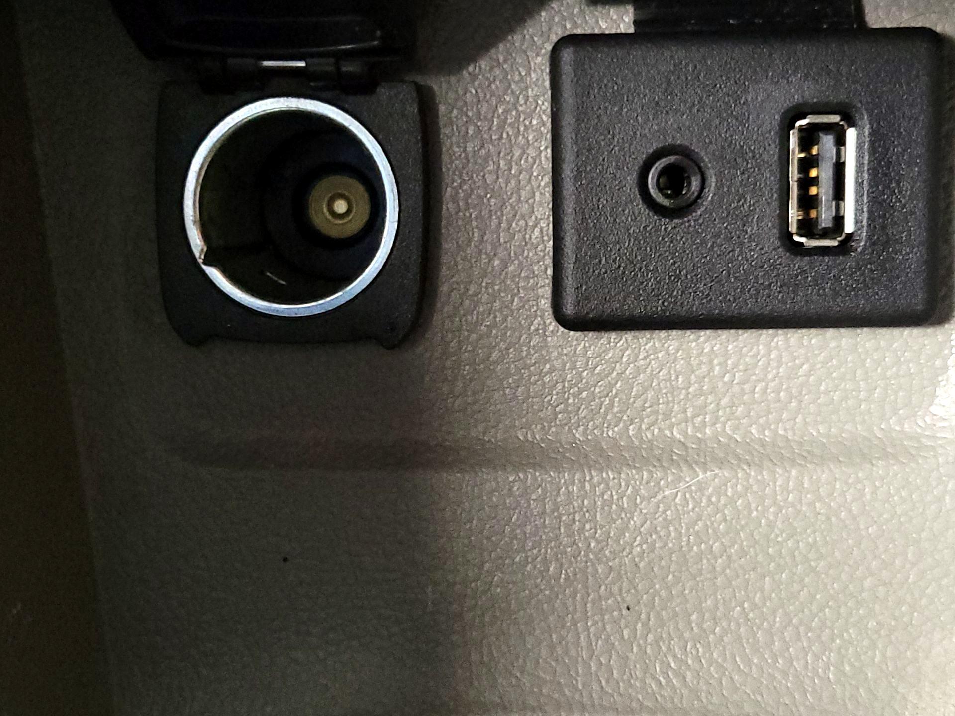 Thumbnail: 2015 Buick Encore - 18