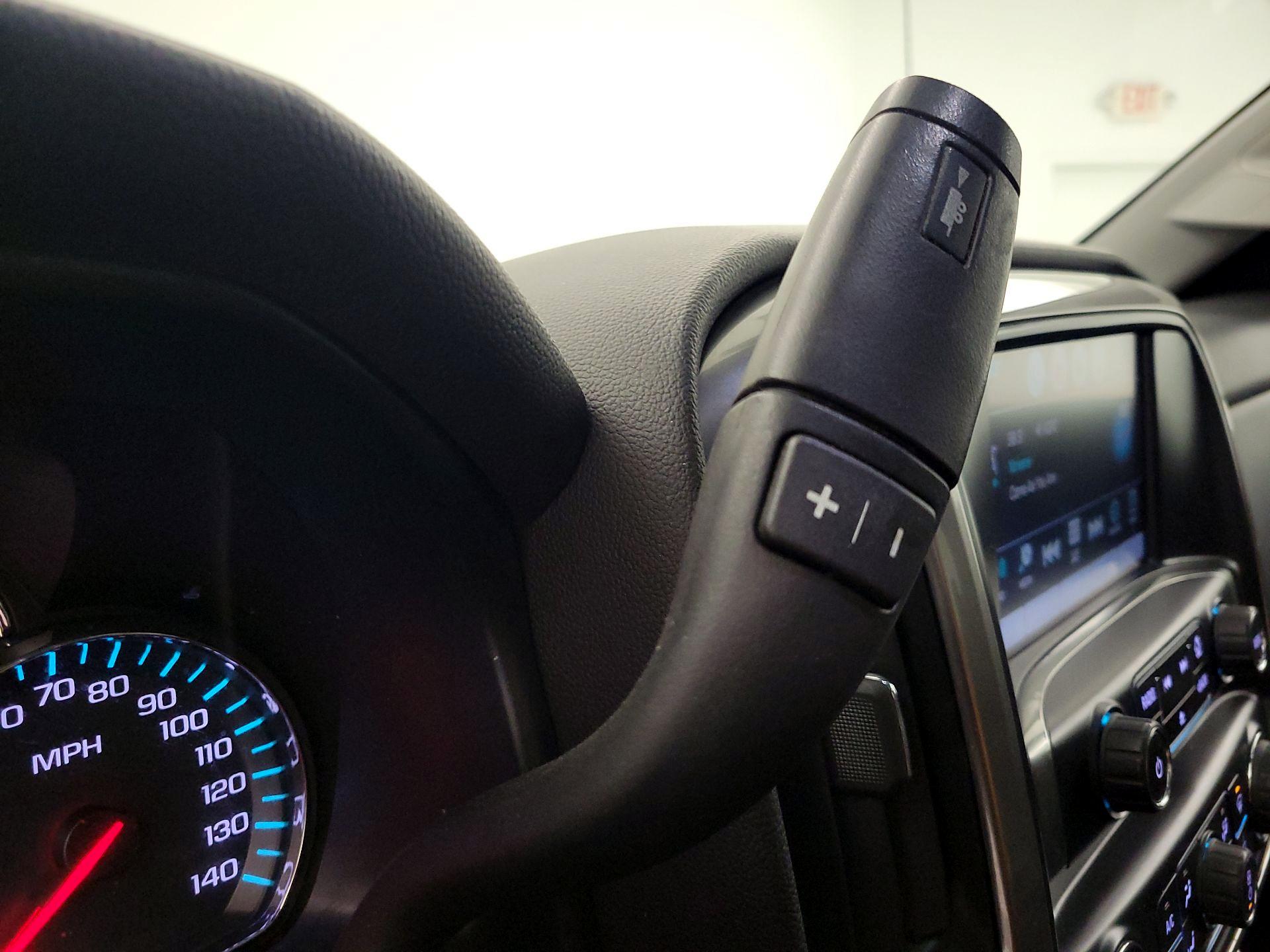 Thumbnail: 2018 Chevrolet Silverado 1500 - 17