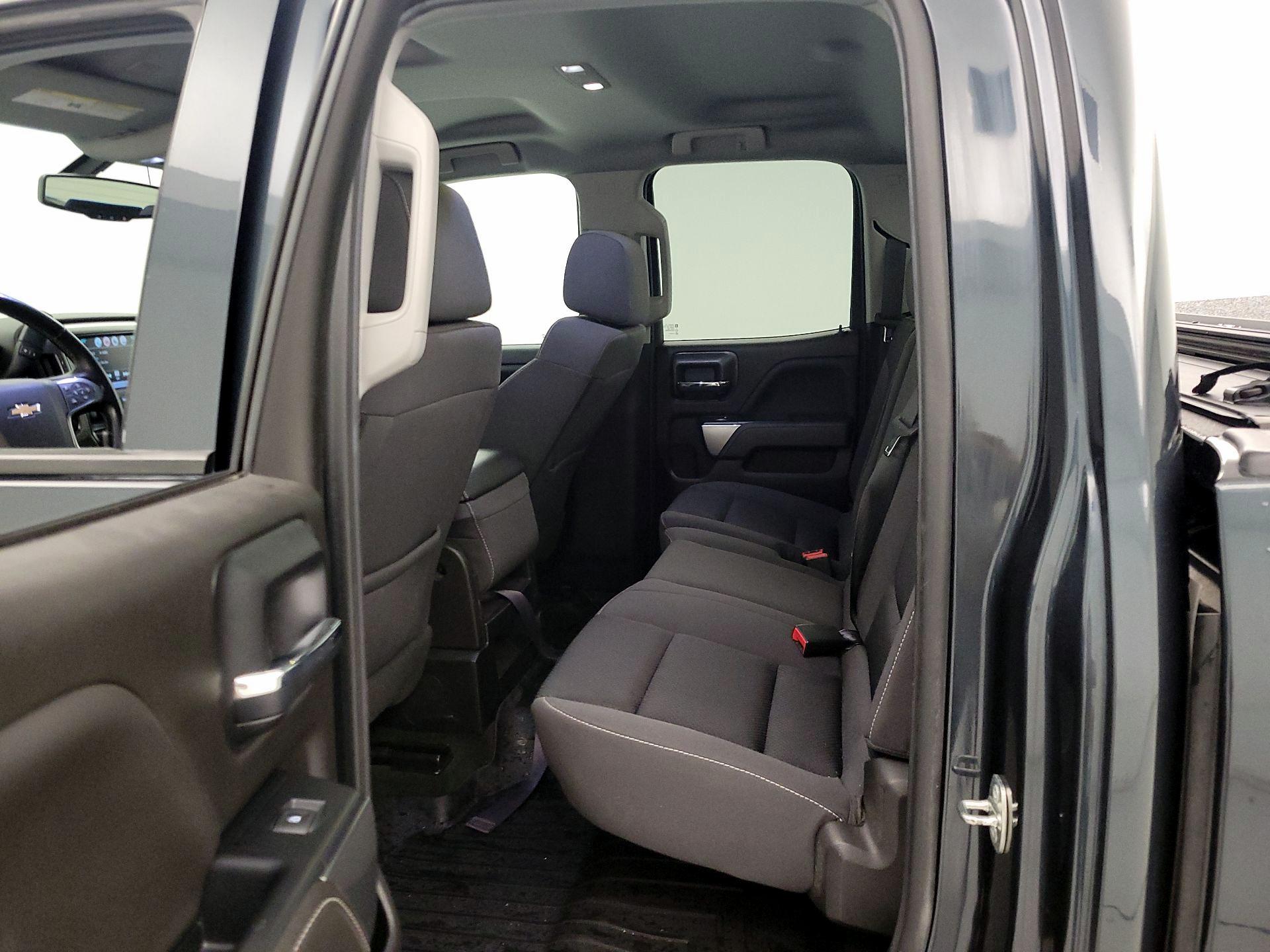 Thumbnail: 2018 Chevrolet Silverado 1500 - 18