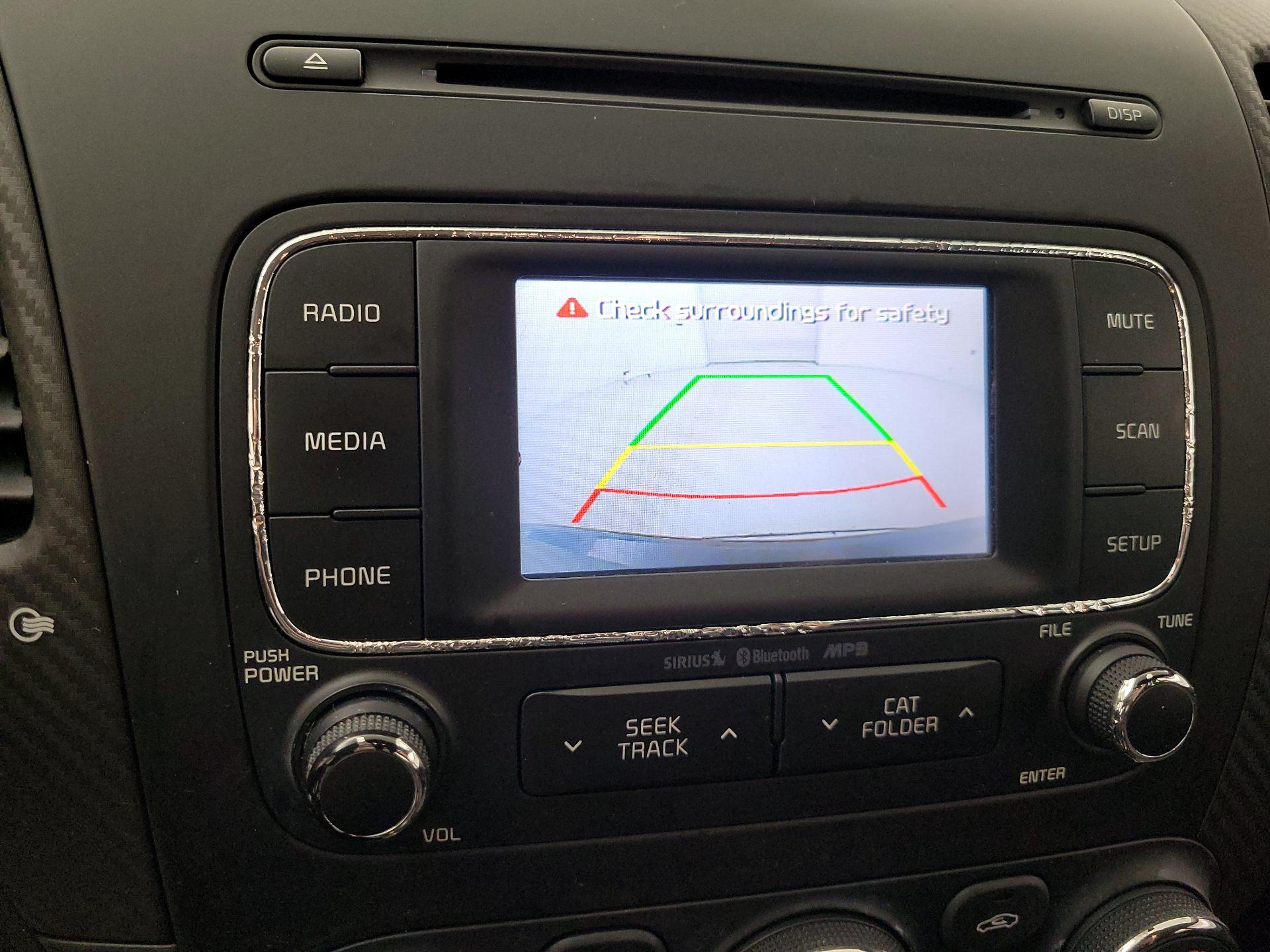 Thumbnail: 2016 Kia Forte - 14