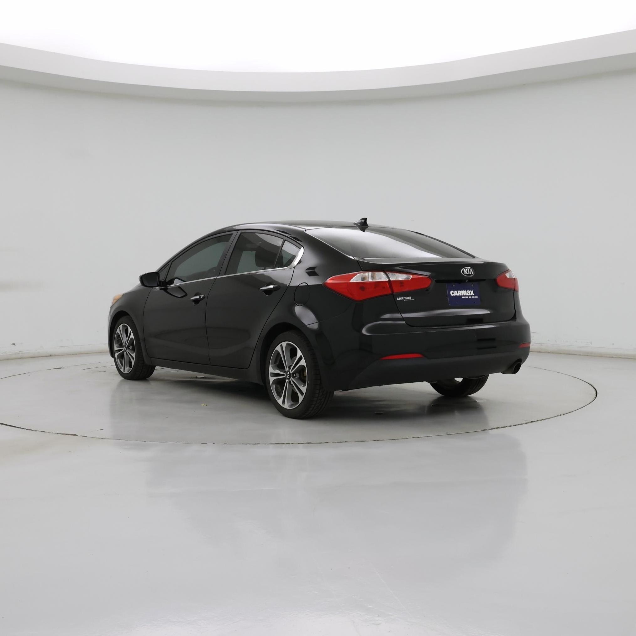 Thumbnail: 2016 Kia Forte - 2