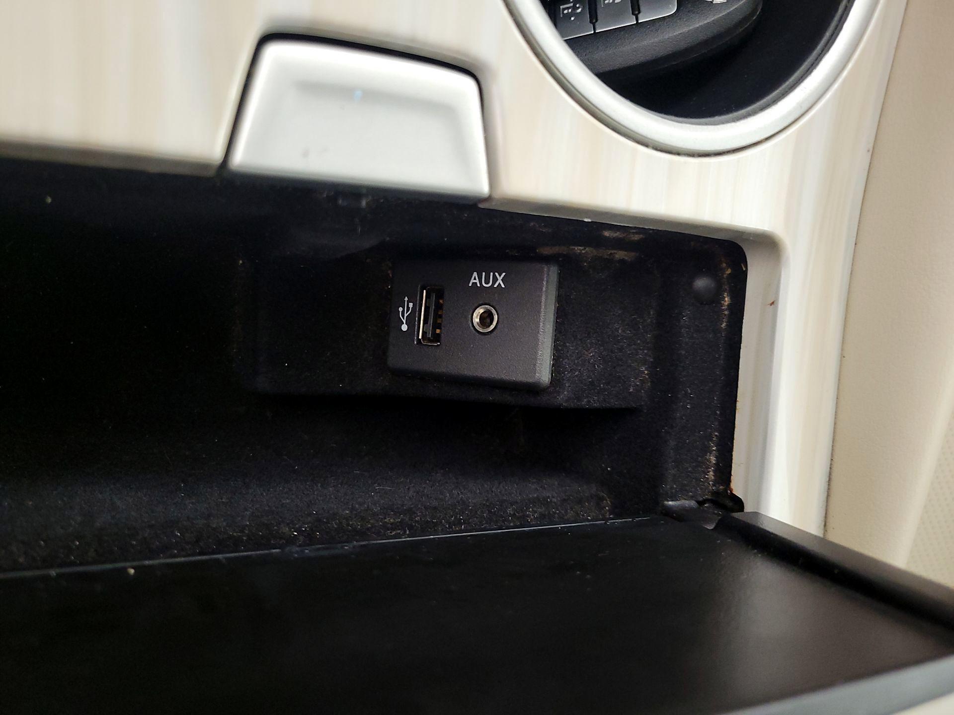 Thumbnail: 2015 Nissan Murano - 19