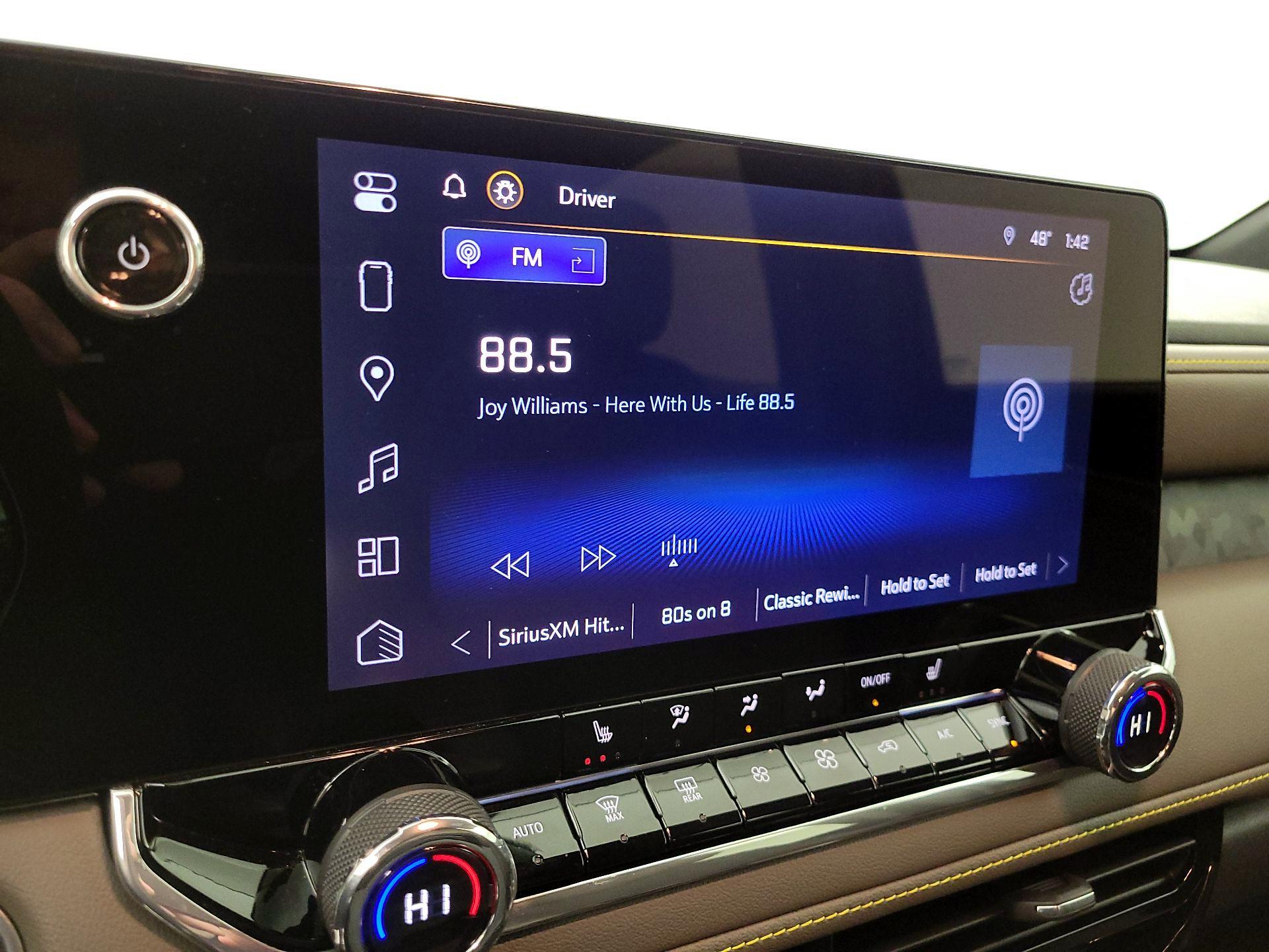 Thumbnail: 2024 Chevrolet Colorado - 16