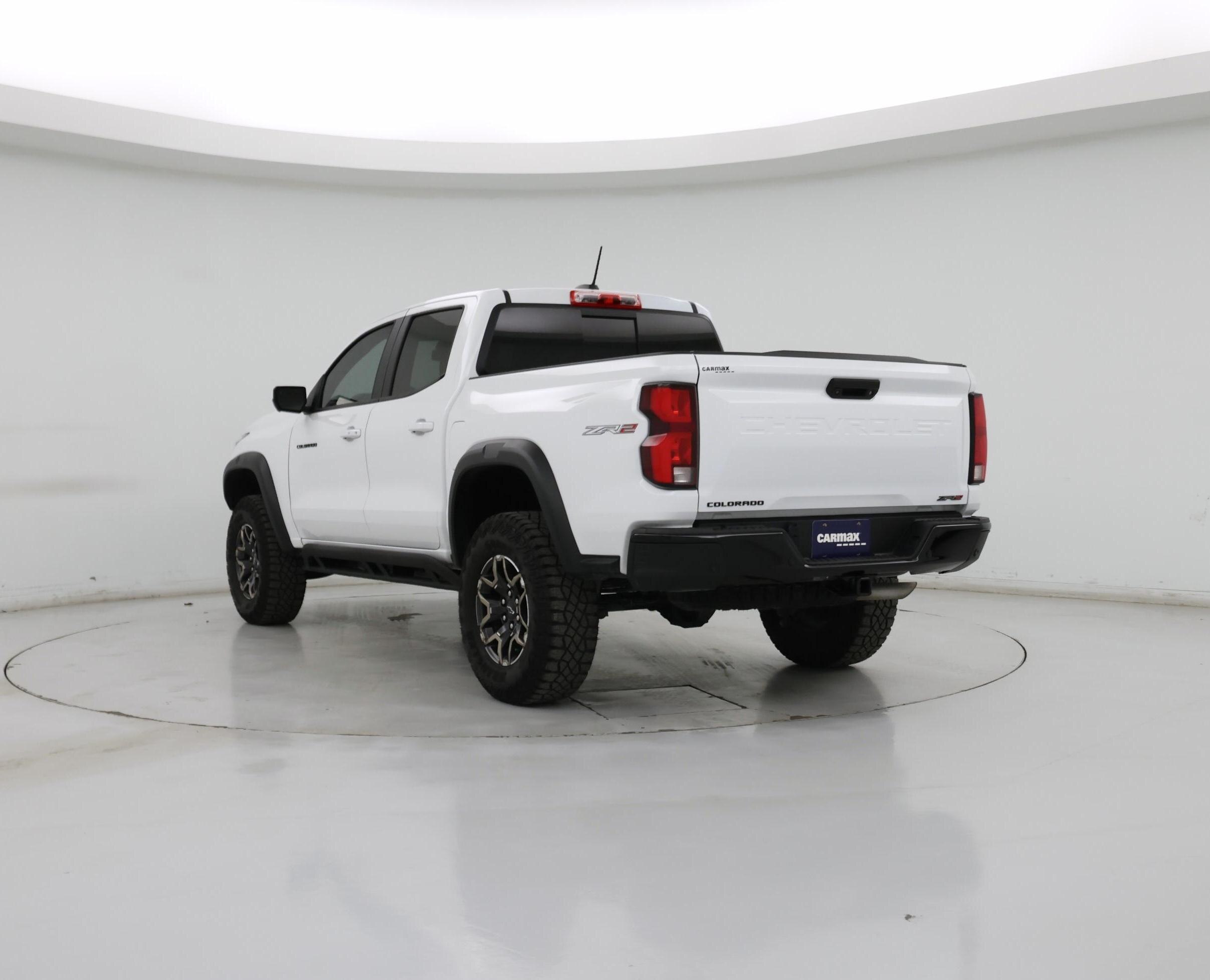 Thumbnail: 2024 Chevrolet Colorado - 2