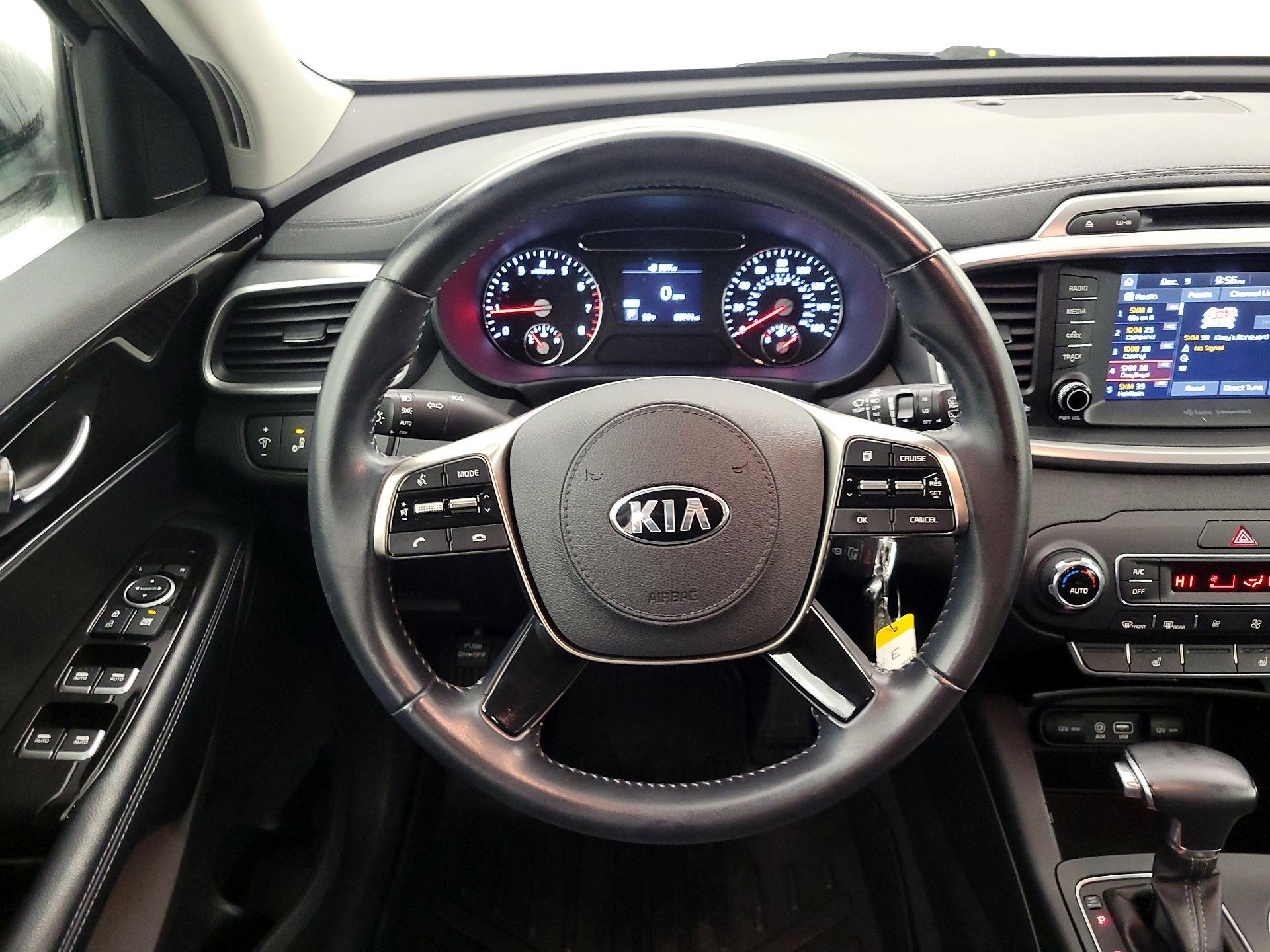 Thumbnail: 2019 Kia Sorento - 10