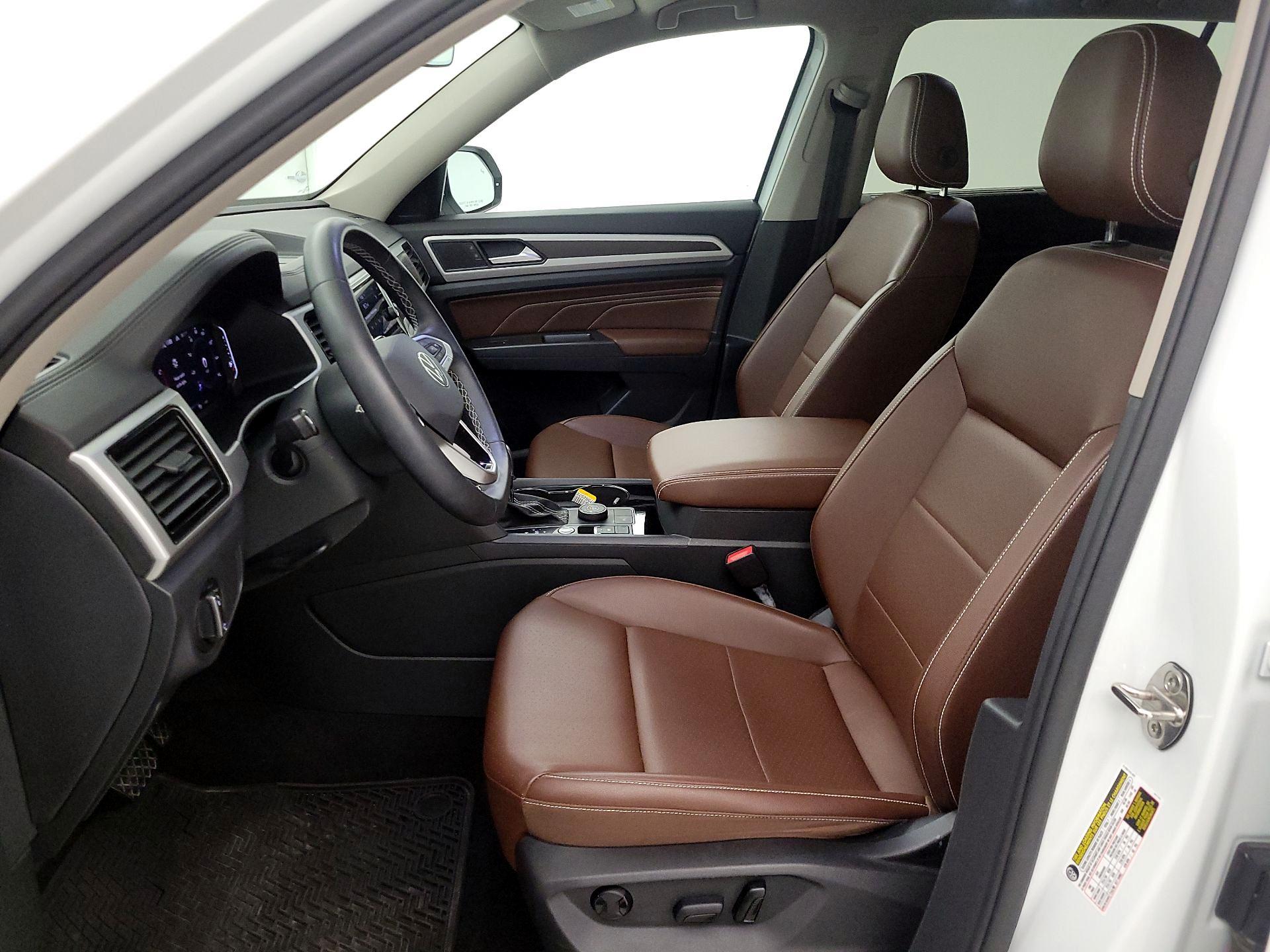 Thumbnail: 2022 Volkswagen Atlas - 11