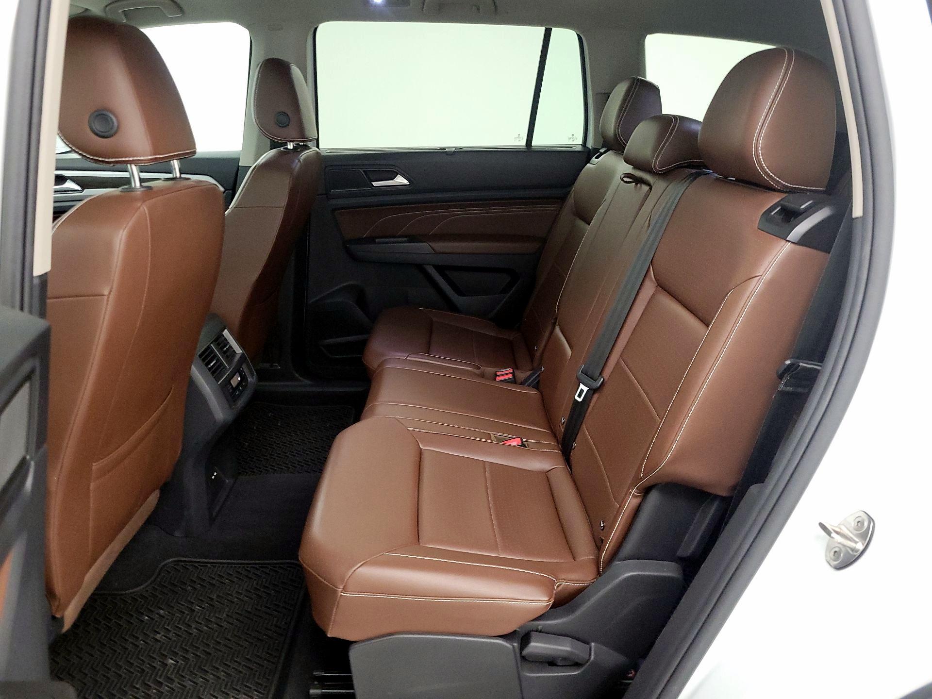 Thumbnail: 2022 Volkswagen Atlas - 20