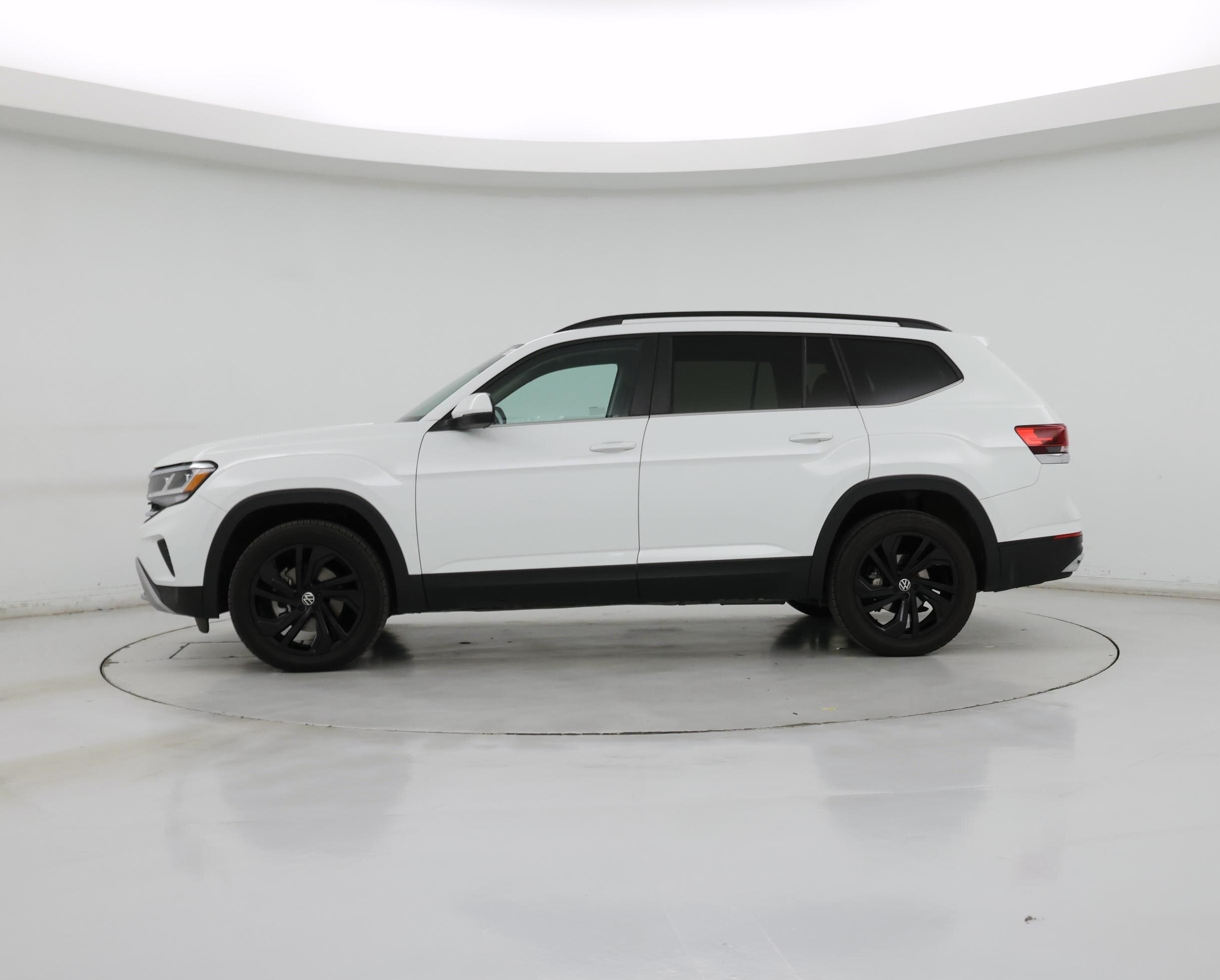 Thumbnail: 2022 Volkswagen Atlas - 3