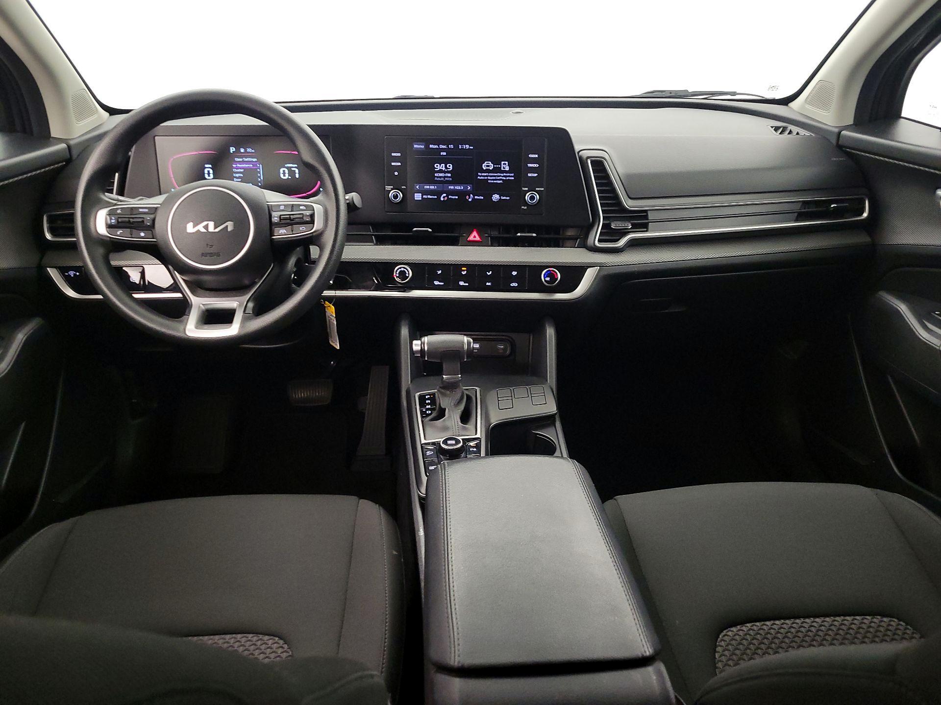 Thumbnail: 2023 Kia Sportage - 9