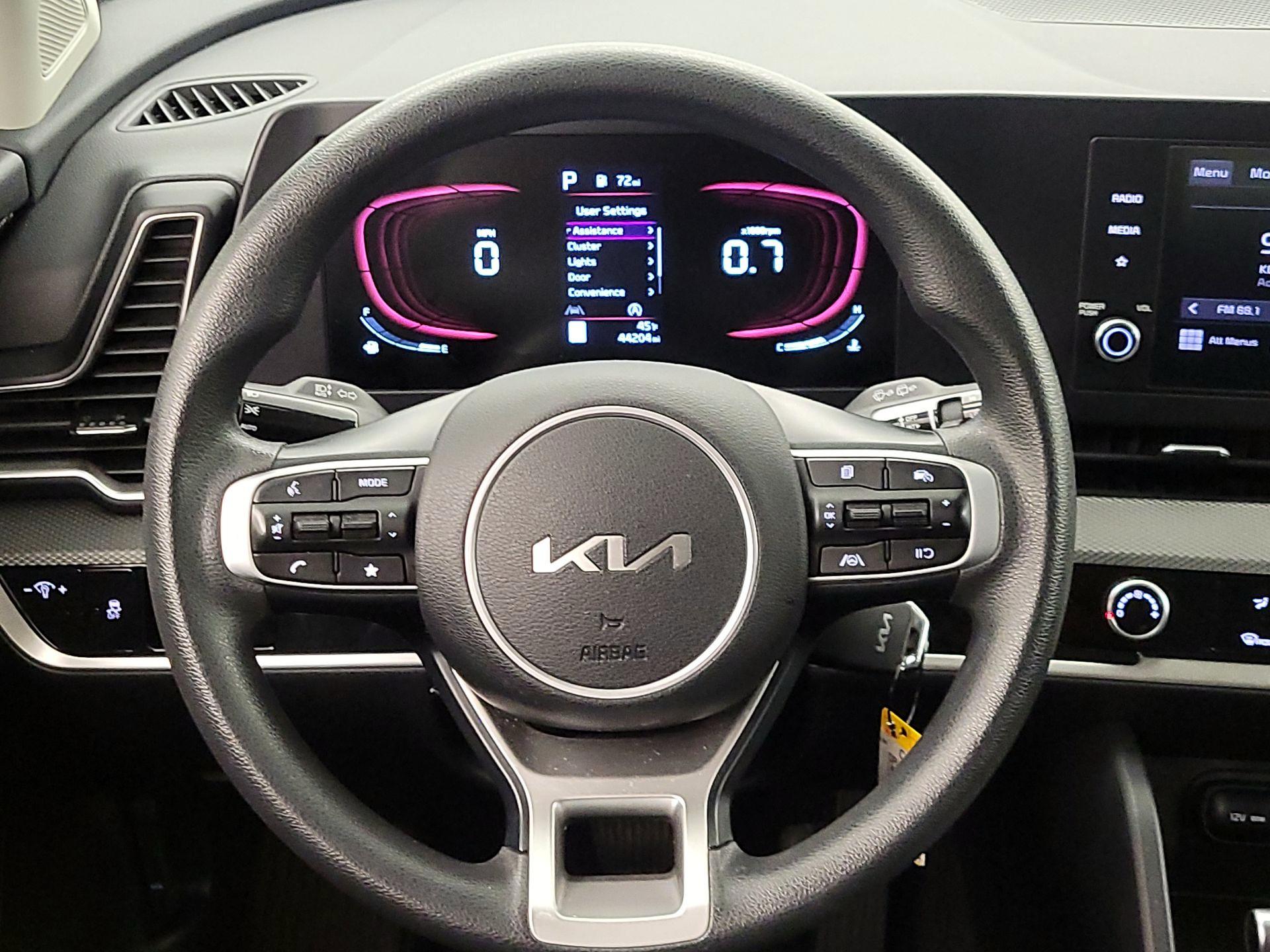 Thumbnail: 2023 Kia Sportage - 10