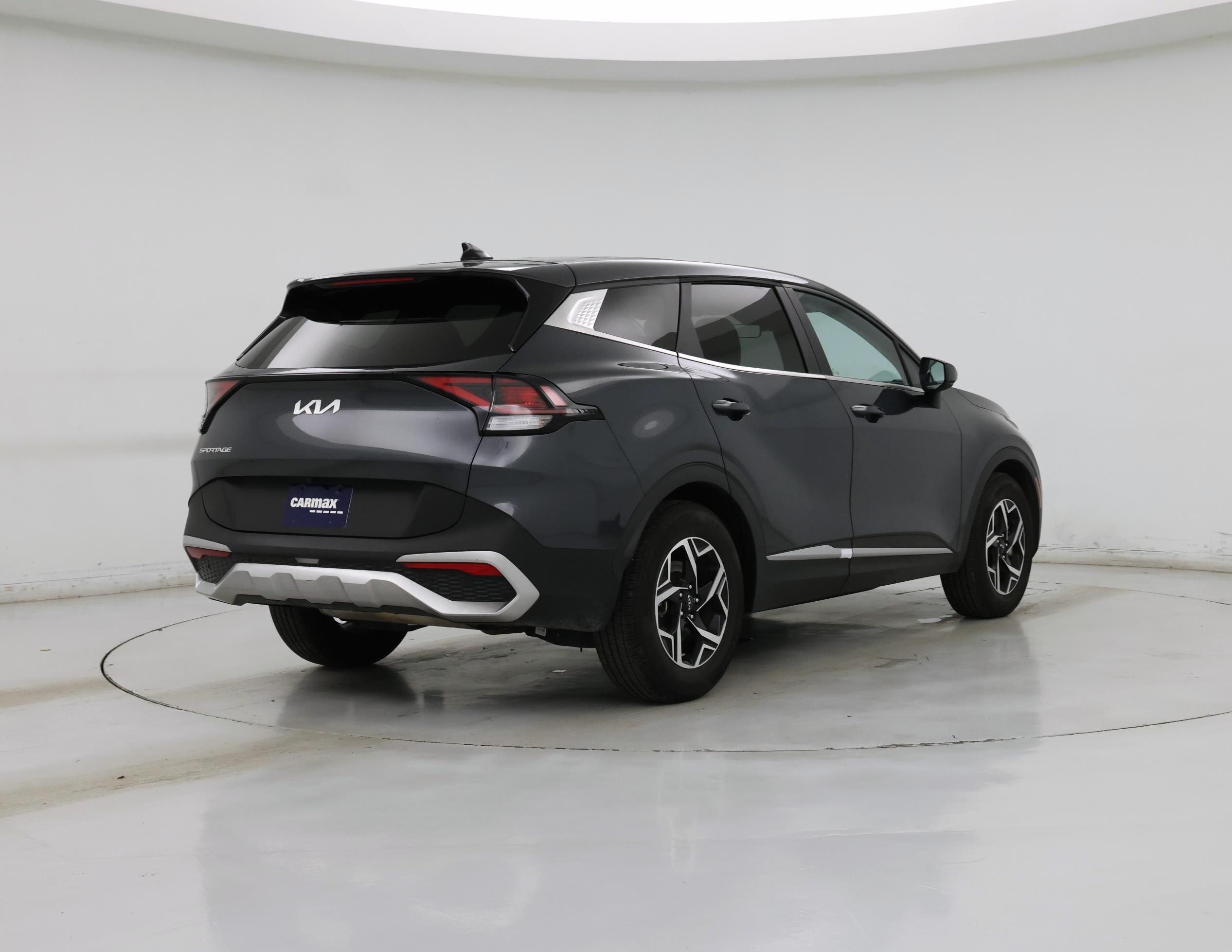 Thumbnail: 2023 Kia Sportage - 8