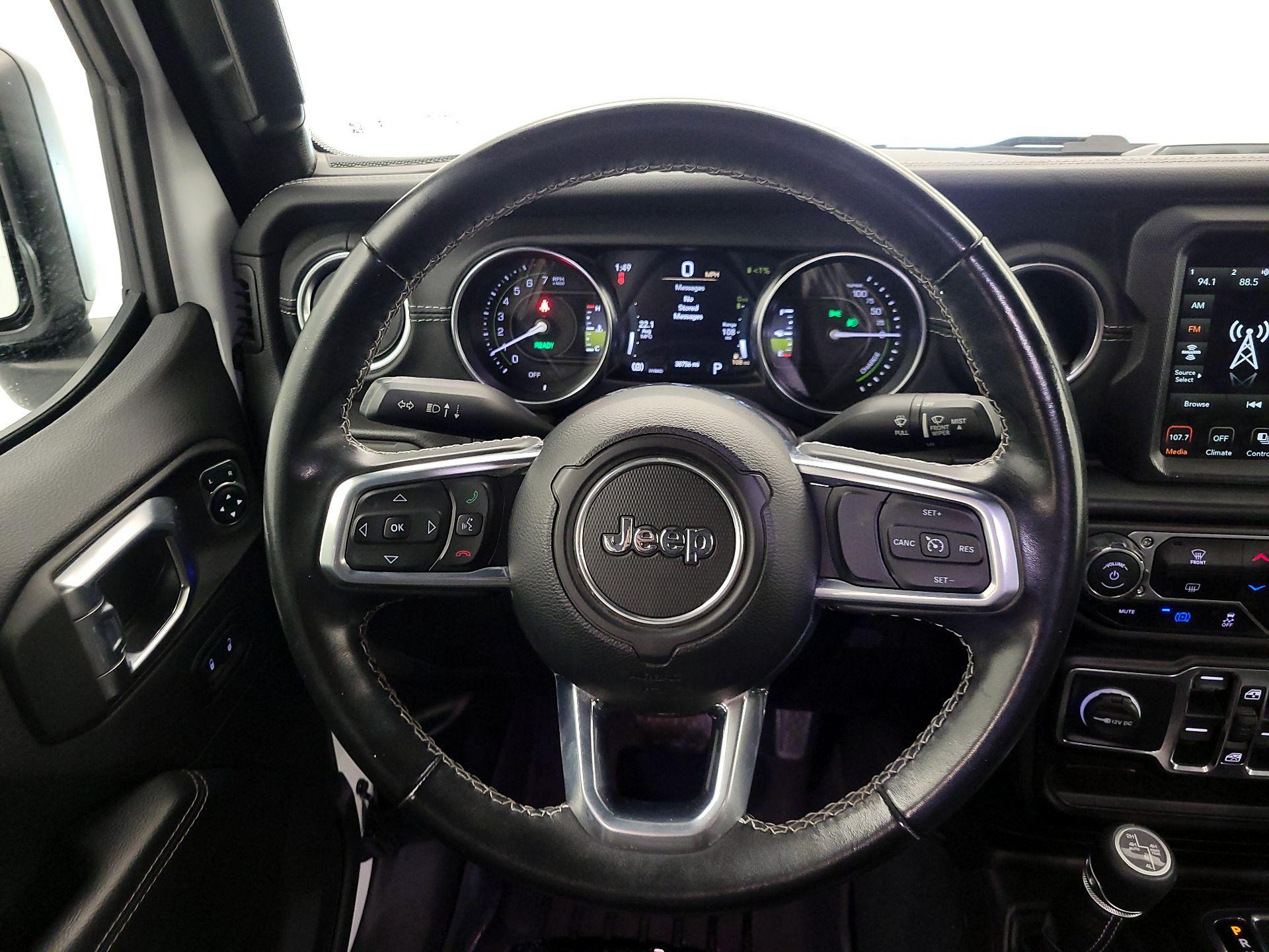 Thumbnail: 2022 Jeep Wrangler - 10