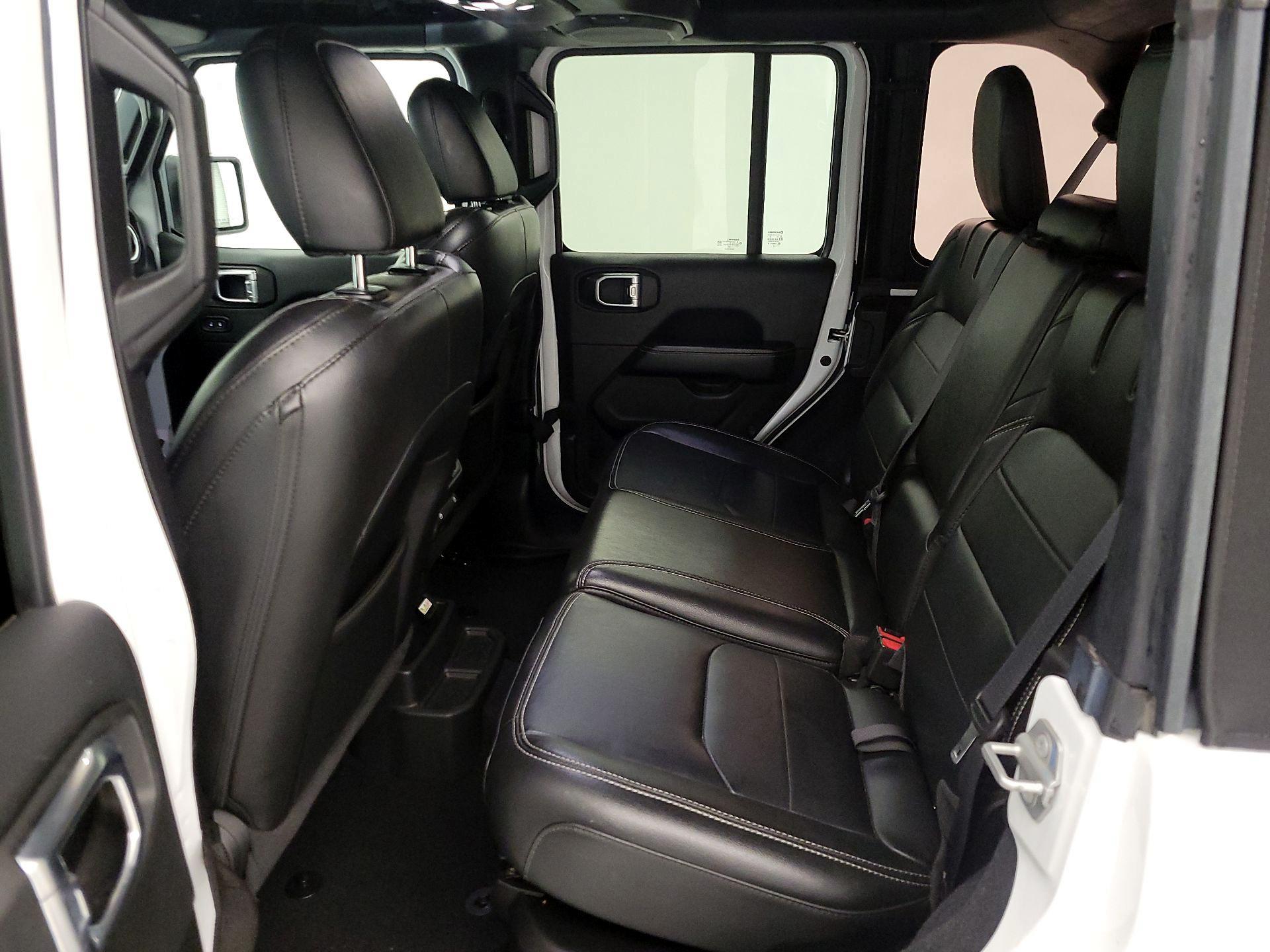 Thumbnail: 2022 Jeep Wrangler - 19