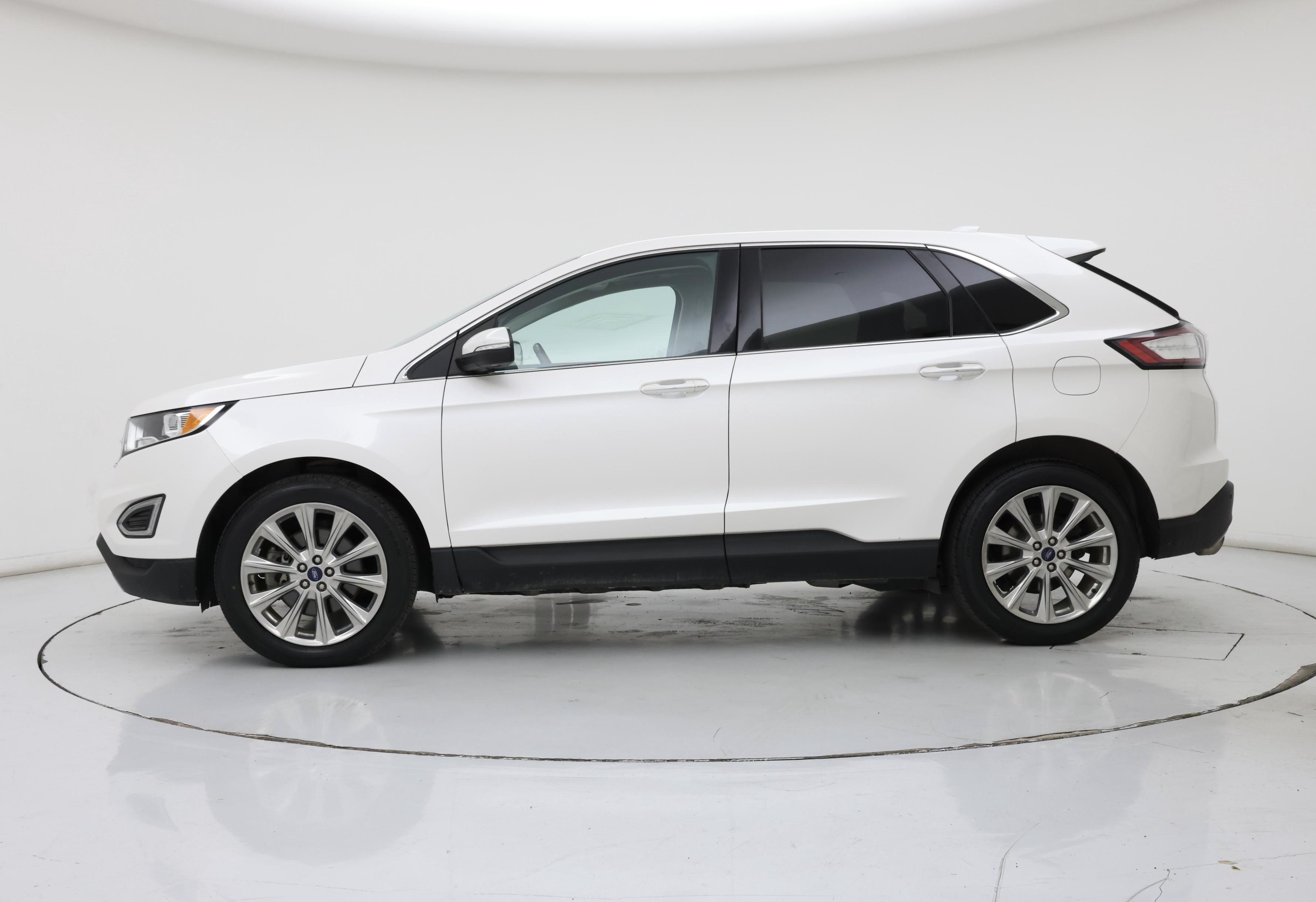 Thumbnail: 2018 Ford Edge - 3