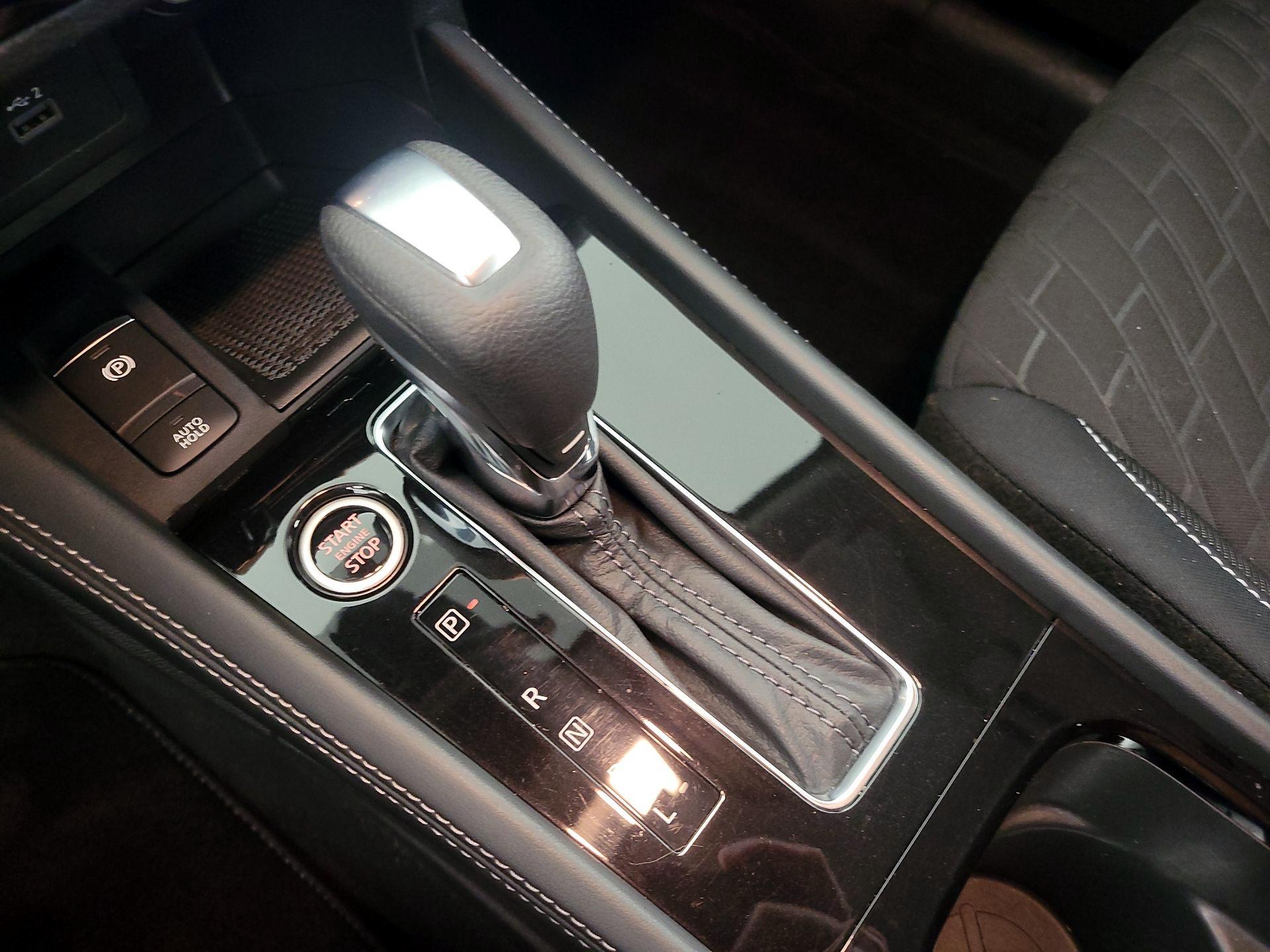 Thumbnail: 2022 Nissan Kicks - 15