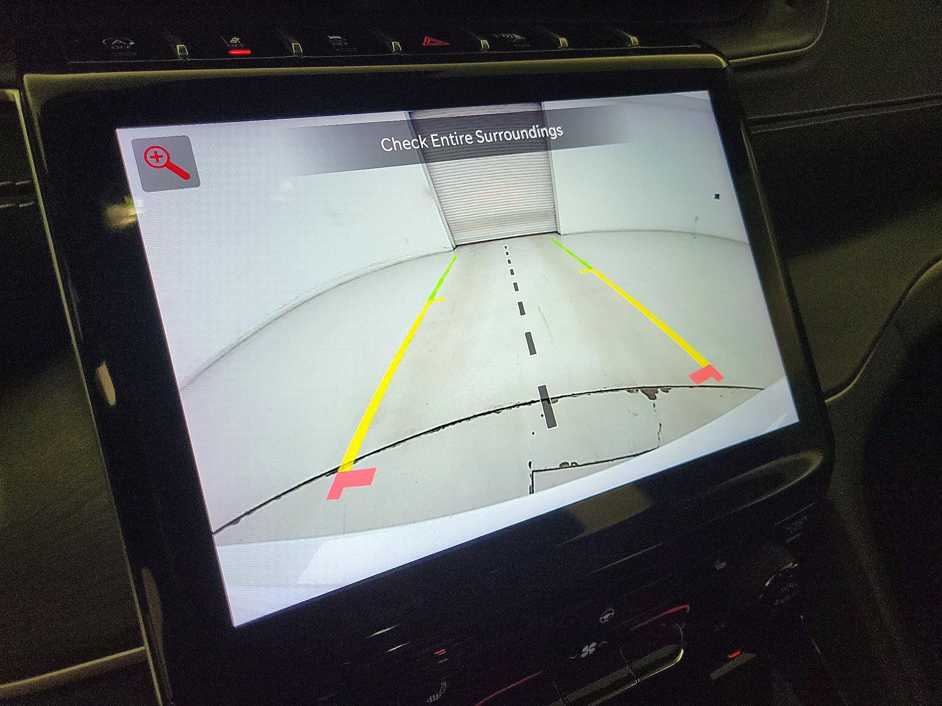 Thumbnail: 2022 Jeep Grand Cherokee - 14