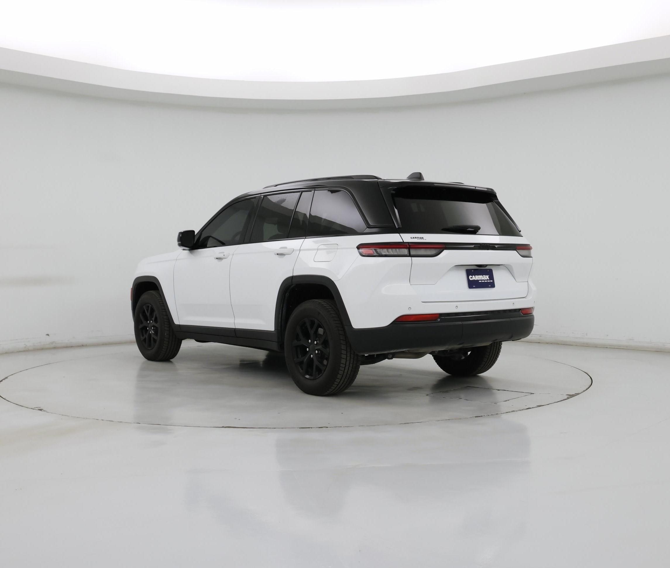 Thumbnail: 2022 Jeep Grand Cherokee - 2