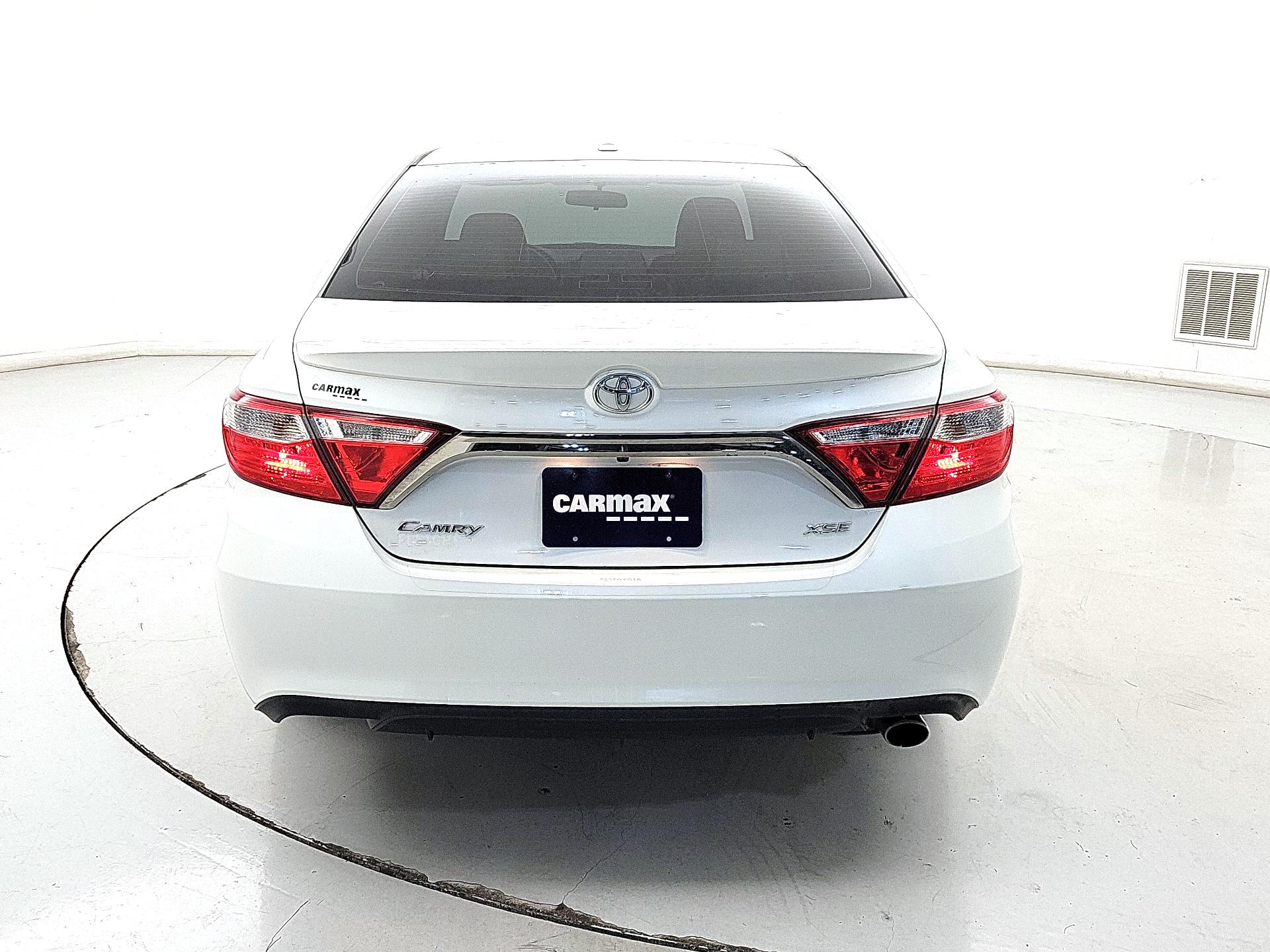 Thumbnail: 2015 Toyota Camry - 6