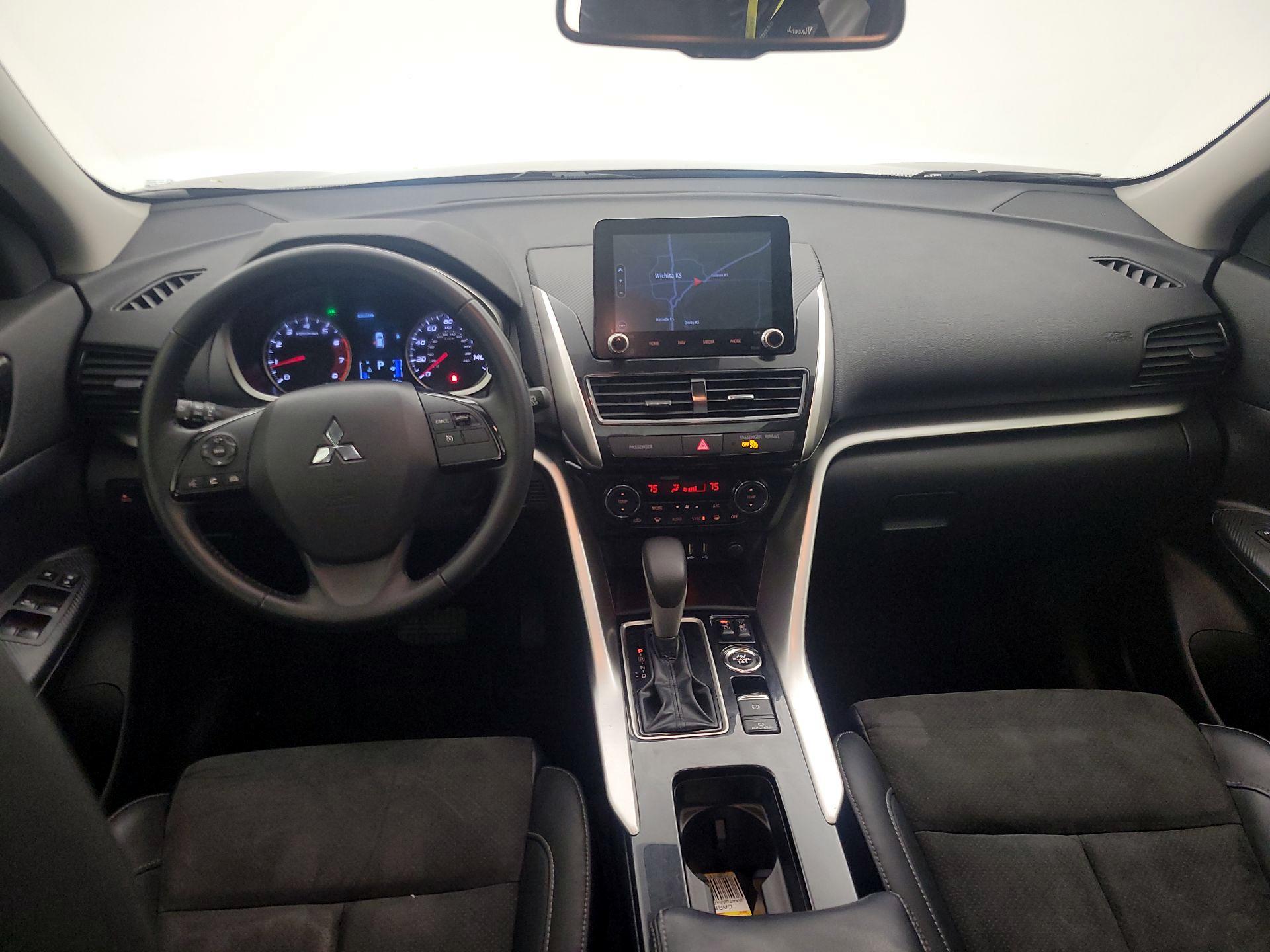 Thumbnail: 2023 Mitsubishi Eclipse Cross - 9