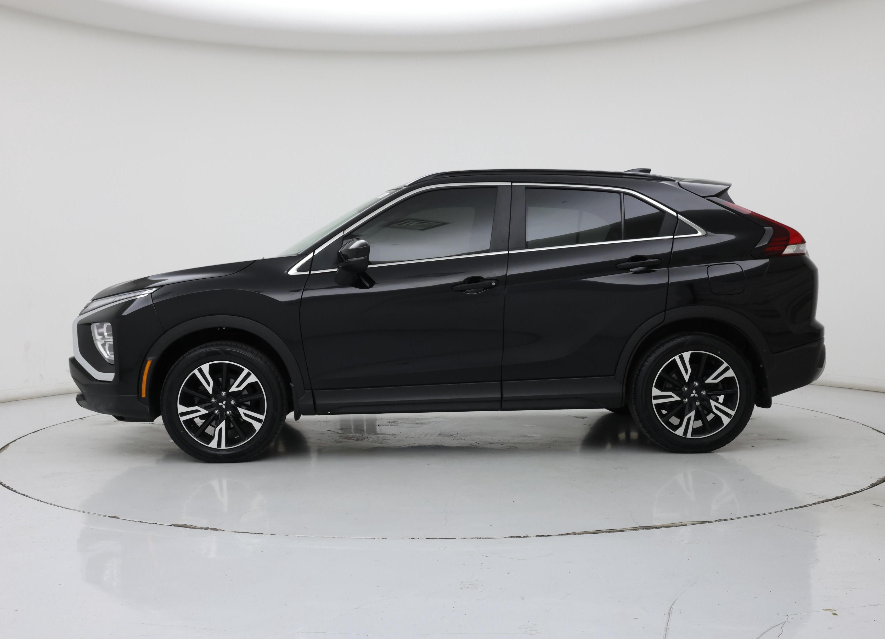 Thumbnail: 2023 Mitsubishi Eclipse Cross - 3