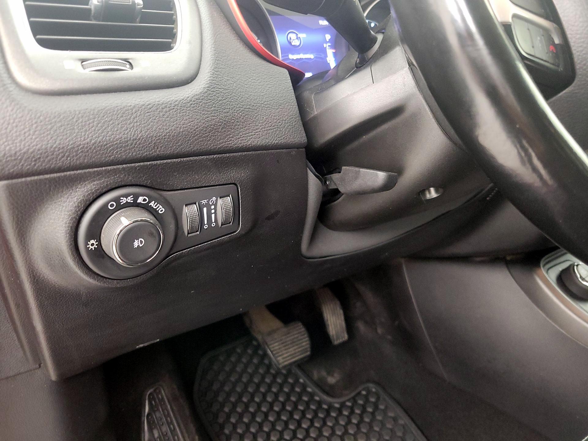 Thumbnail: 2020 Jeep Compass - 13