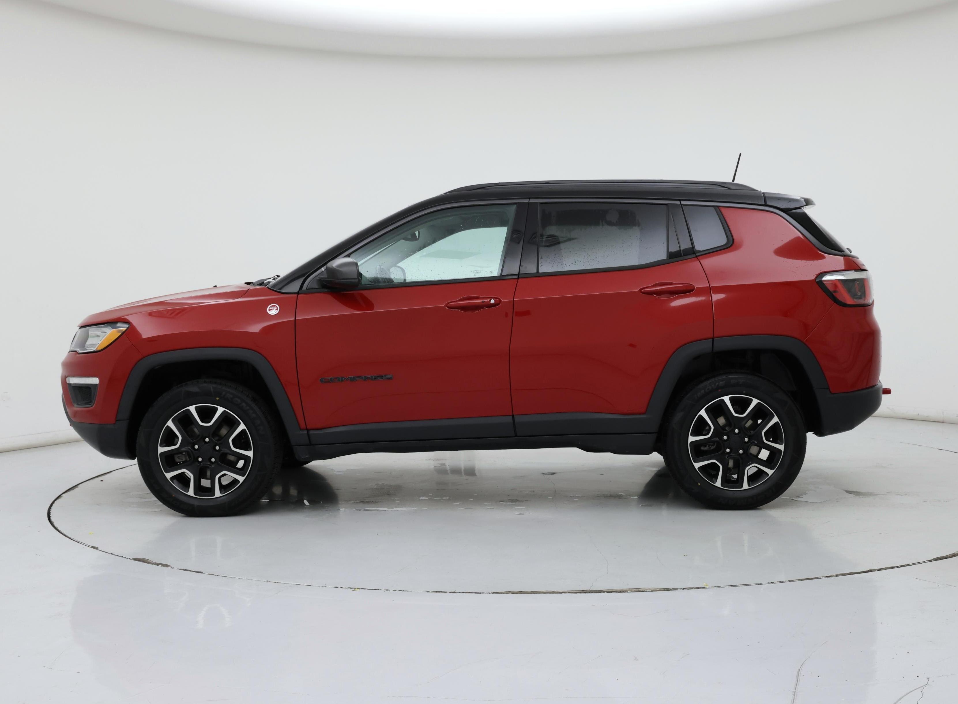 Thumbnail: 2020 Jeep Compass - 3