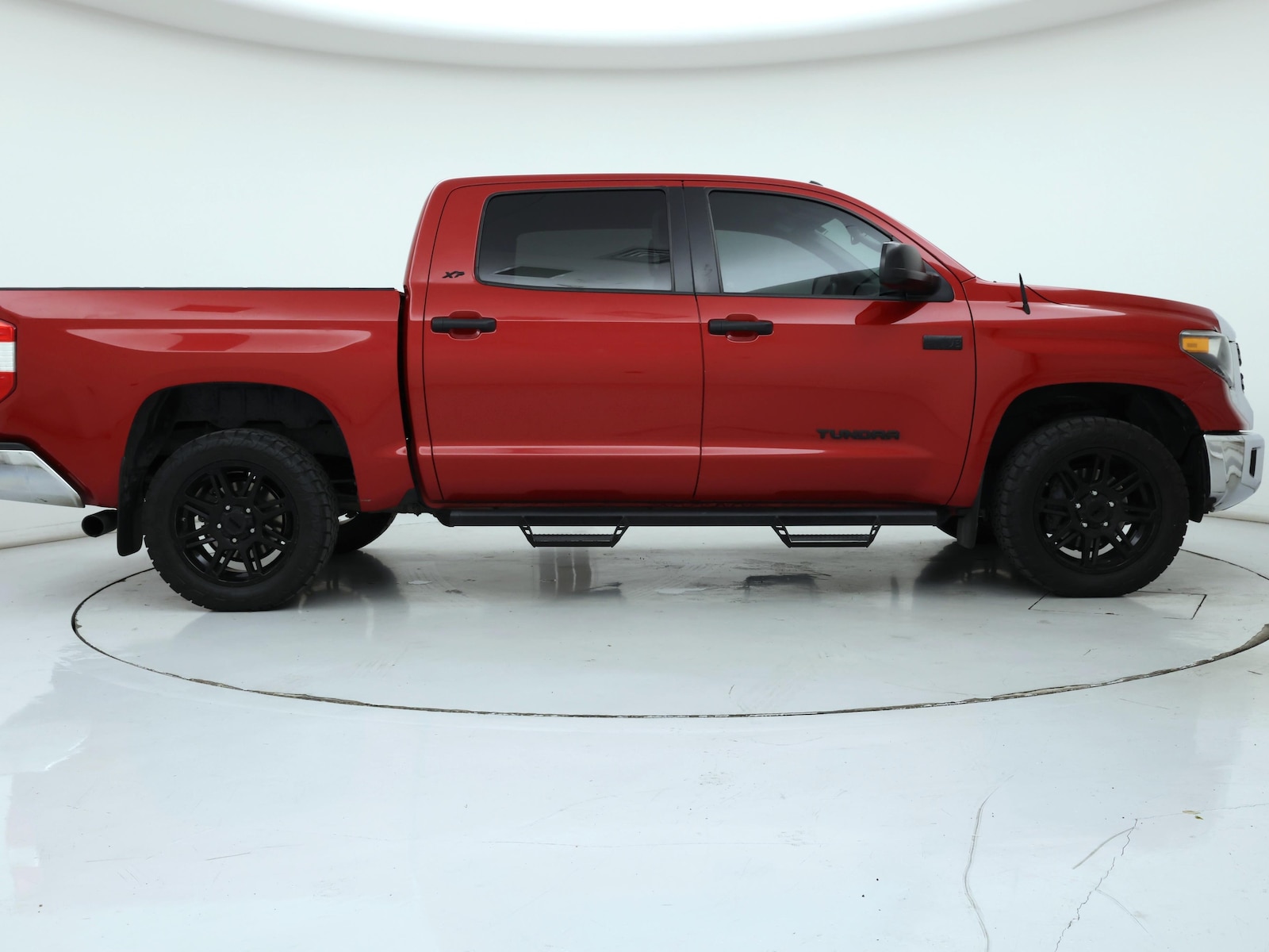 2019 Toyota Tundra SR5 - Photo 8