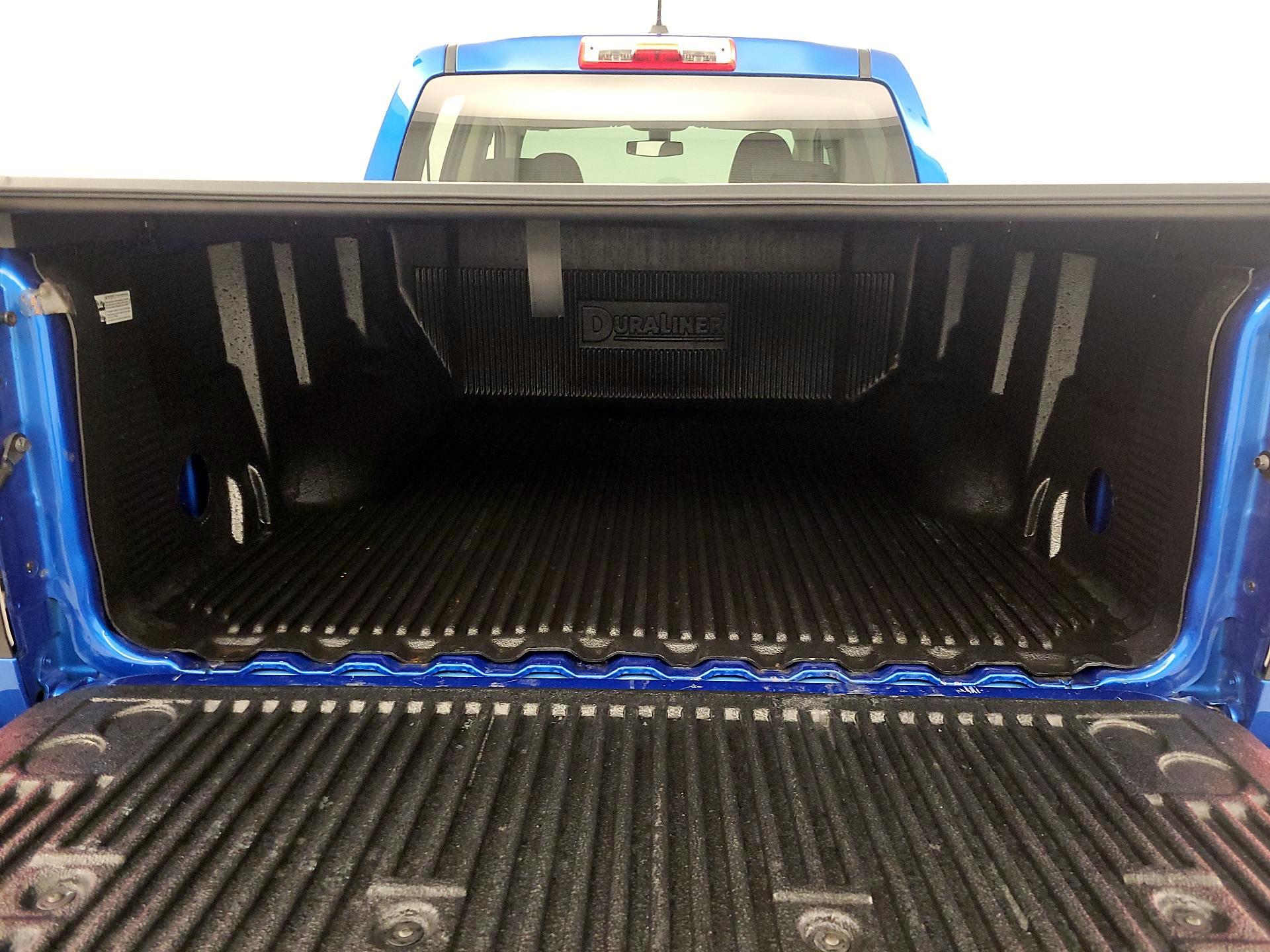 Thumbnail: 2022 Chevrolet Colorado - 20