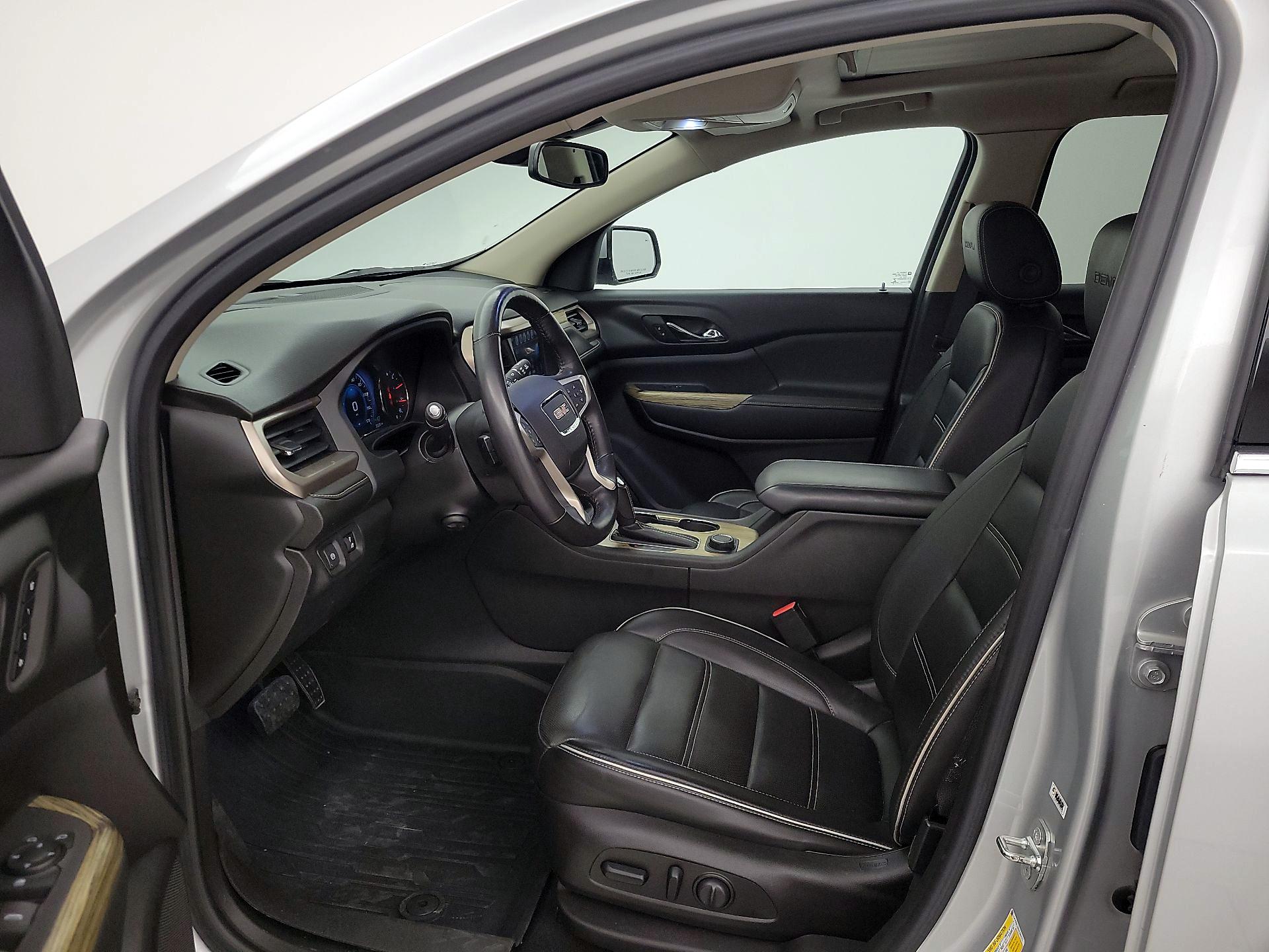 Thumbnail: 2018 GMC Acadia - 11