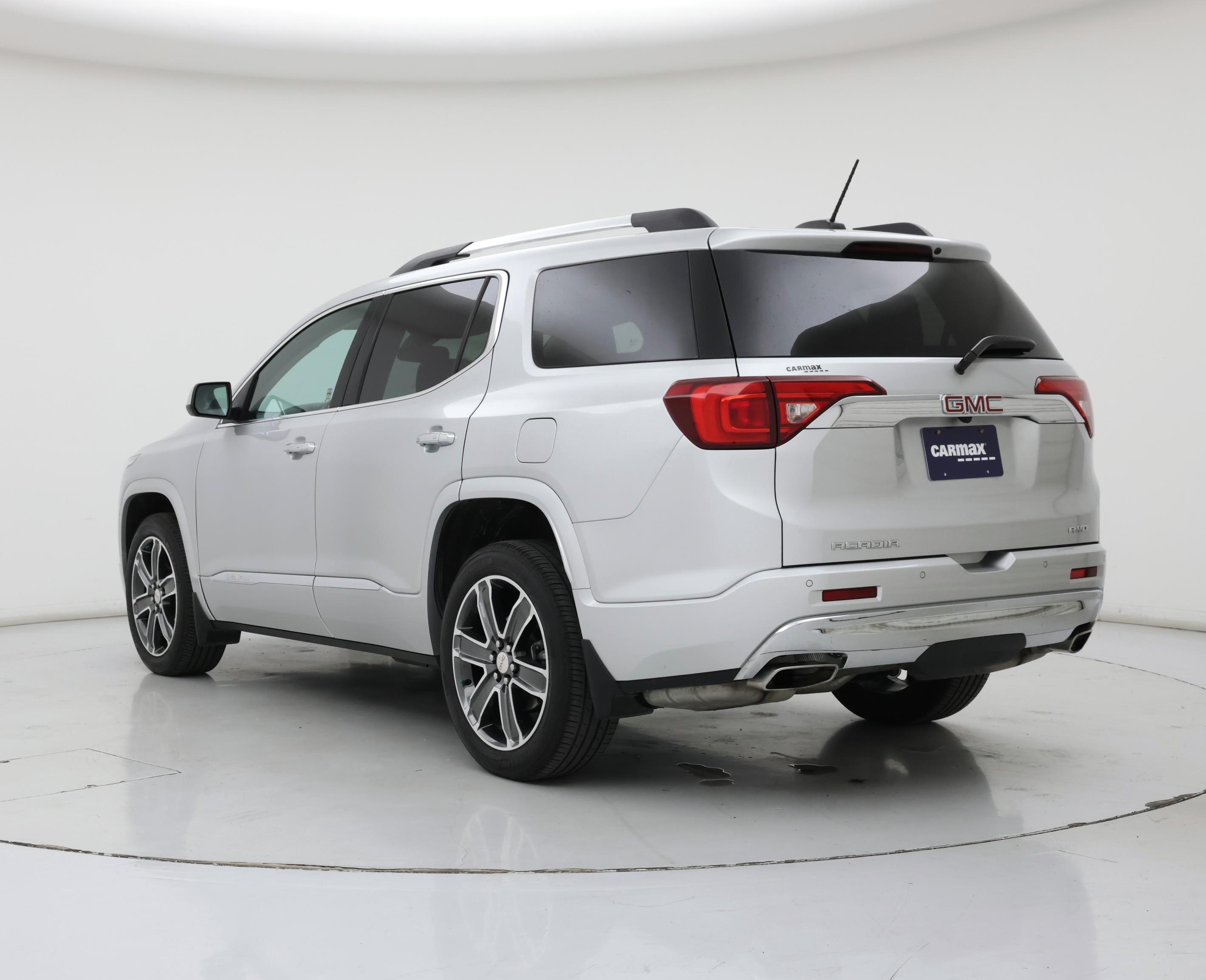 Thumbnail: 2018 GMC Acadia - 2