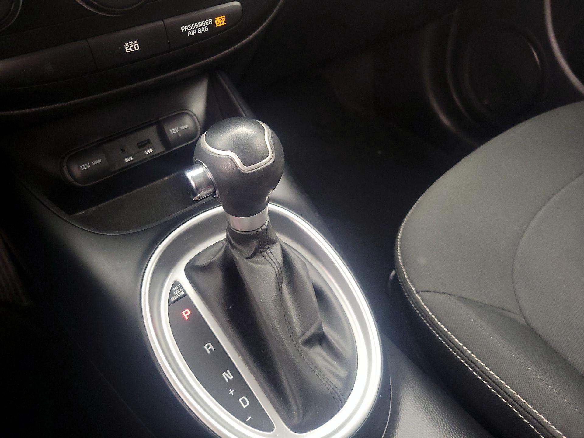 Thumbnail: 2014 Kia Soul - 16