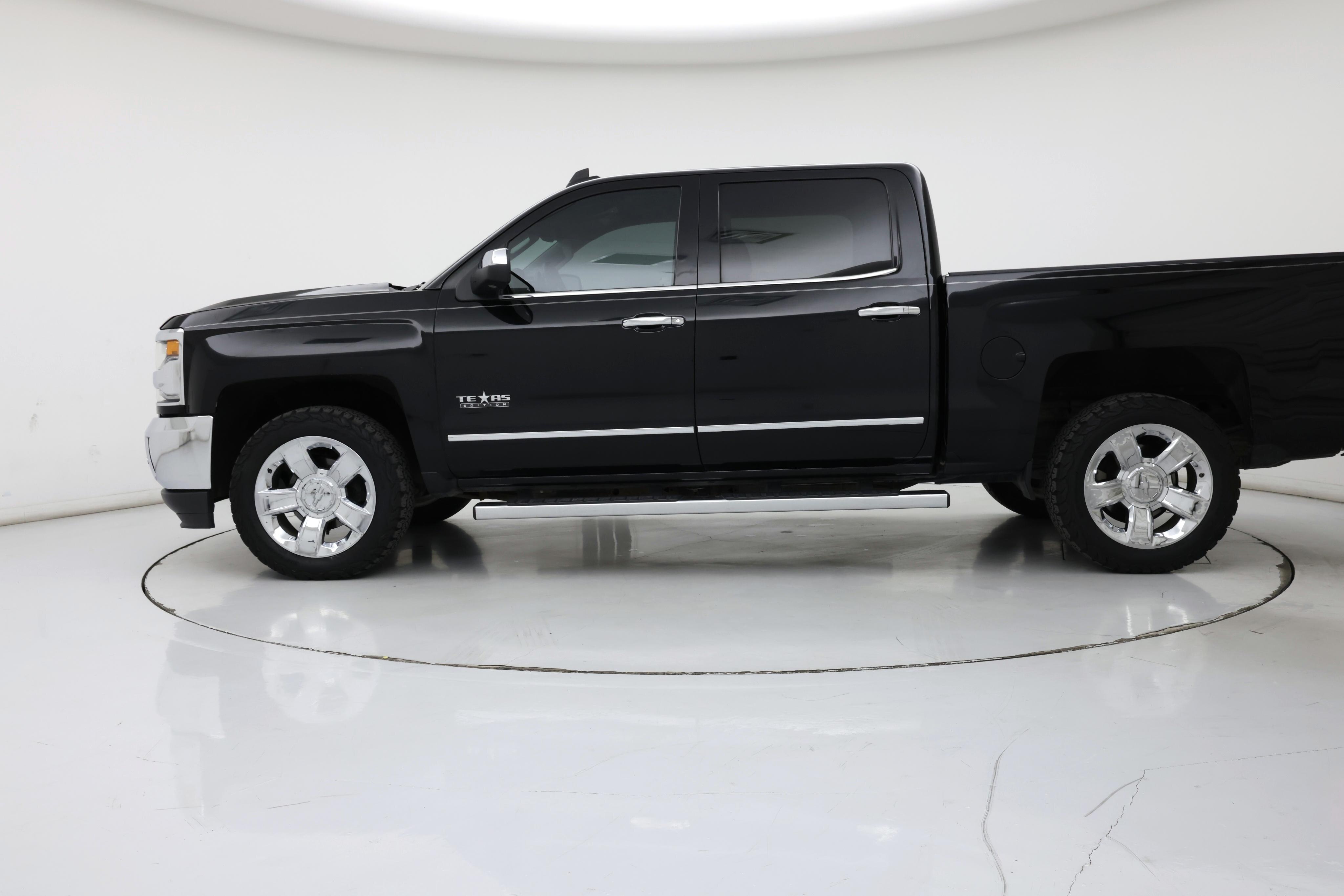 Thumbnail: 2018 Chevrolet Silverado 1500 - 3
