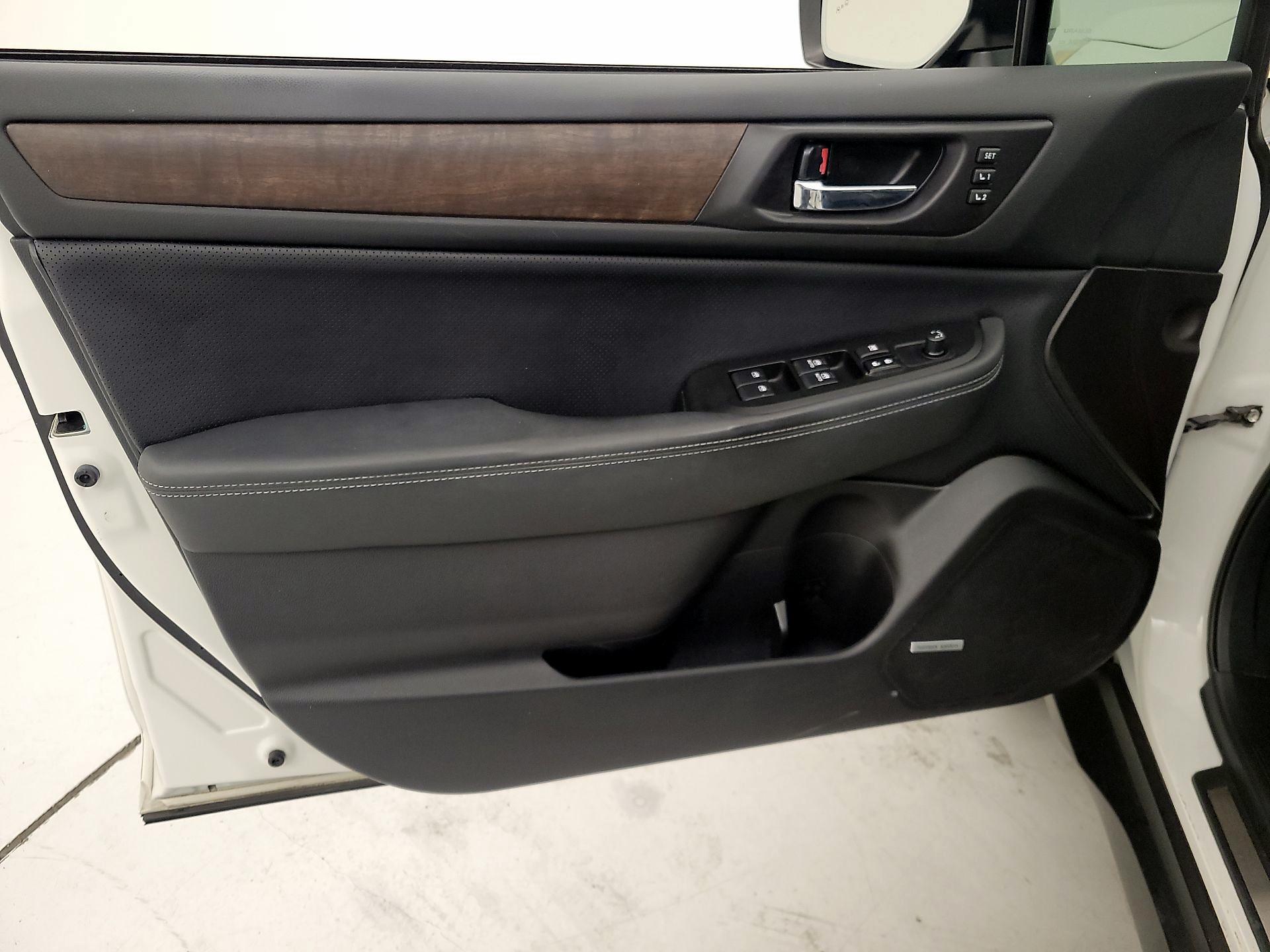 Thumbnail: 2017 Subaru Outback - 12