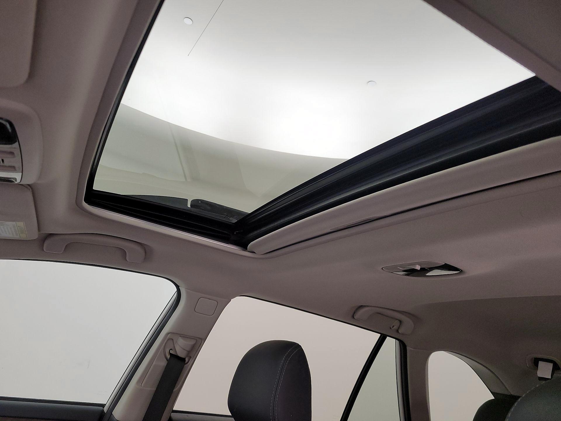 Thumbnail: 2017 Subaru Outback - 20