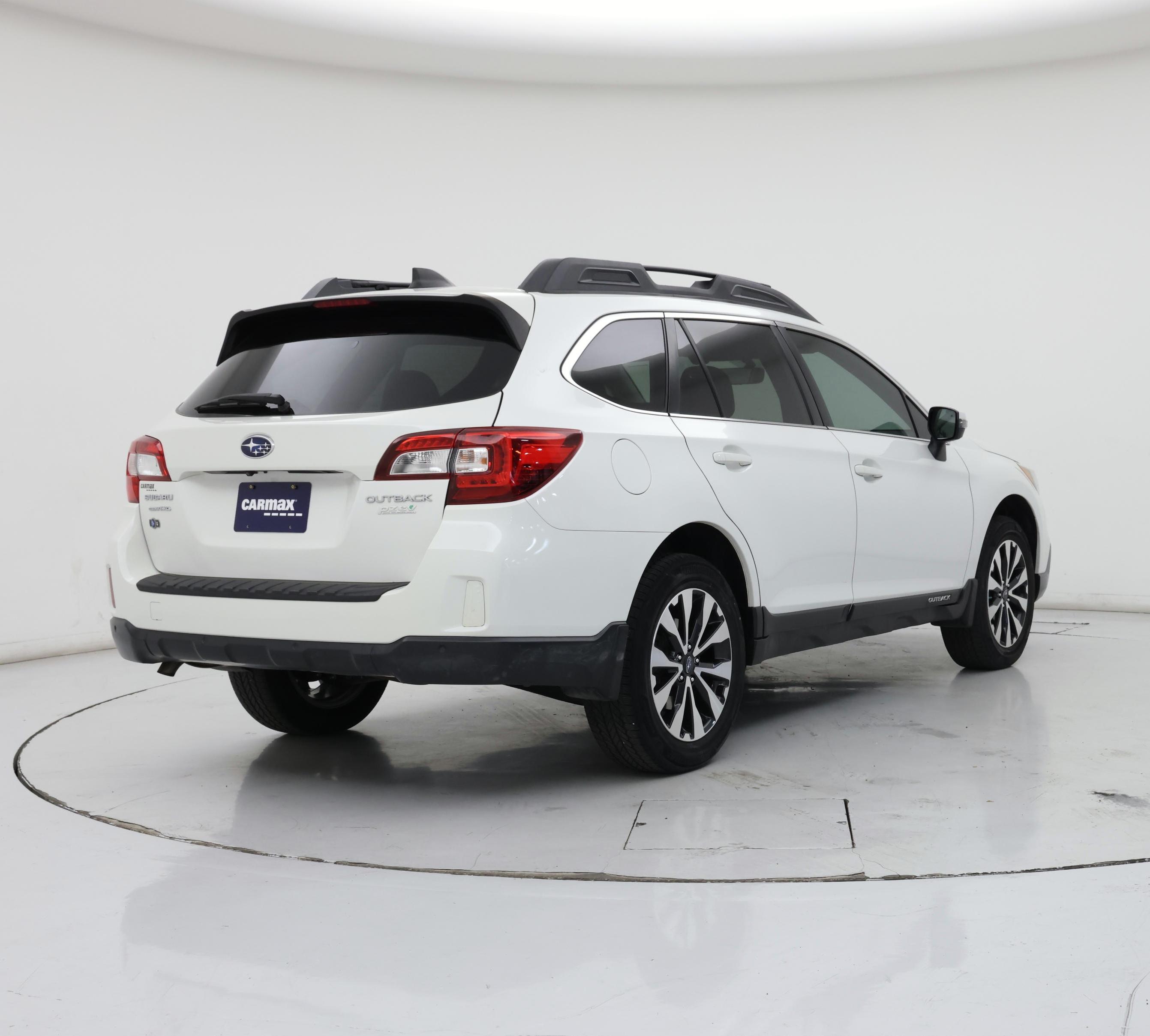 Thumbnail: 2017 Subaru Outback - 8