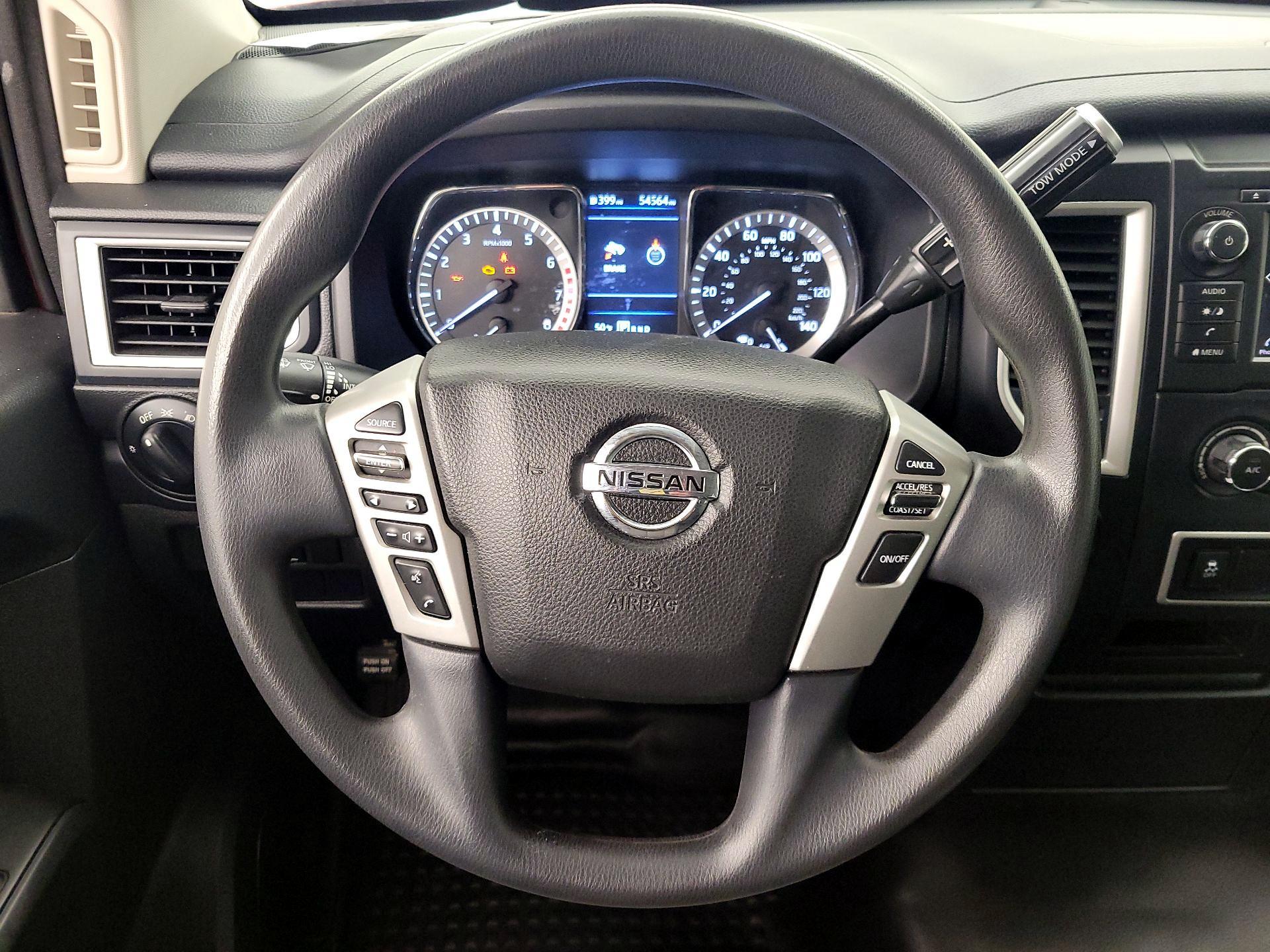 Thumbnail: 2019 Nissan Titan - 10