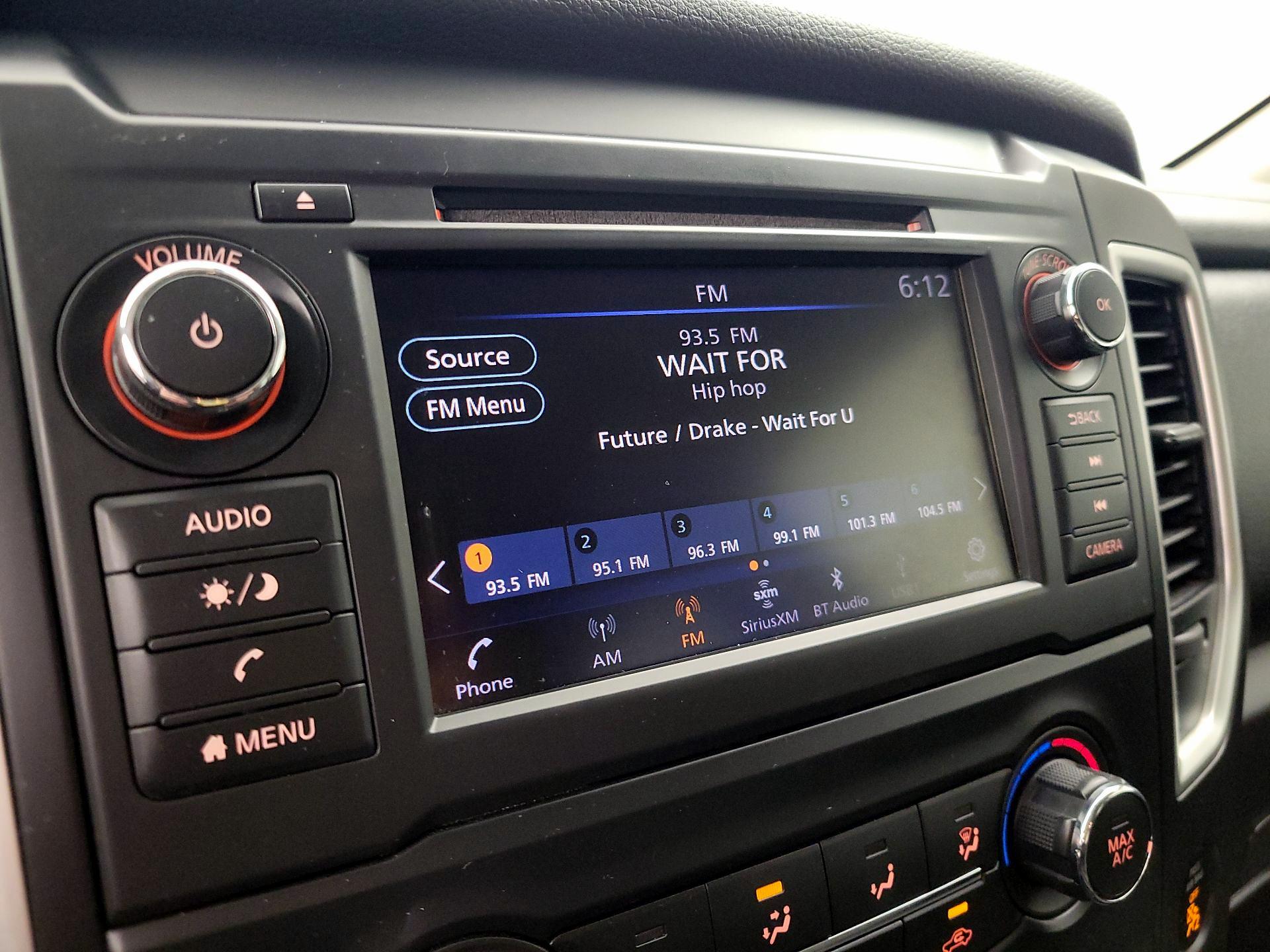 Thumbnail: 2019 Nissan Titan - 15