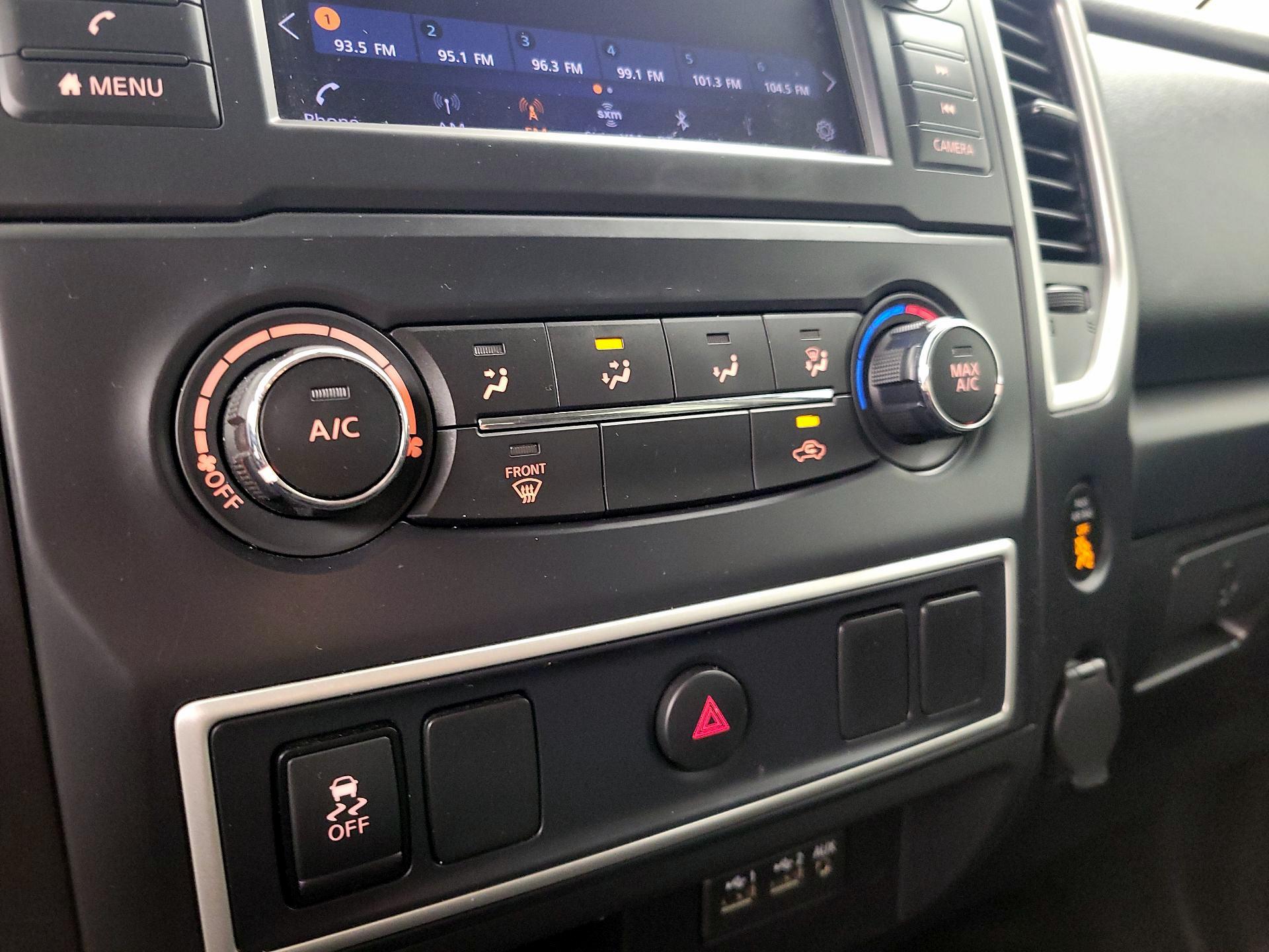 Thumbnail: 2019 Nissan Titan - 16