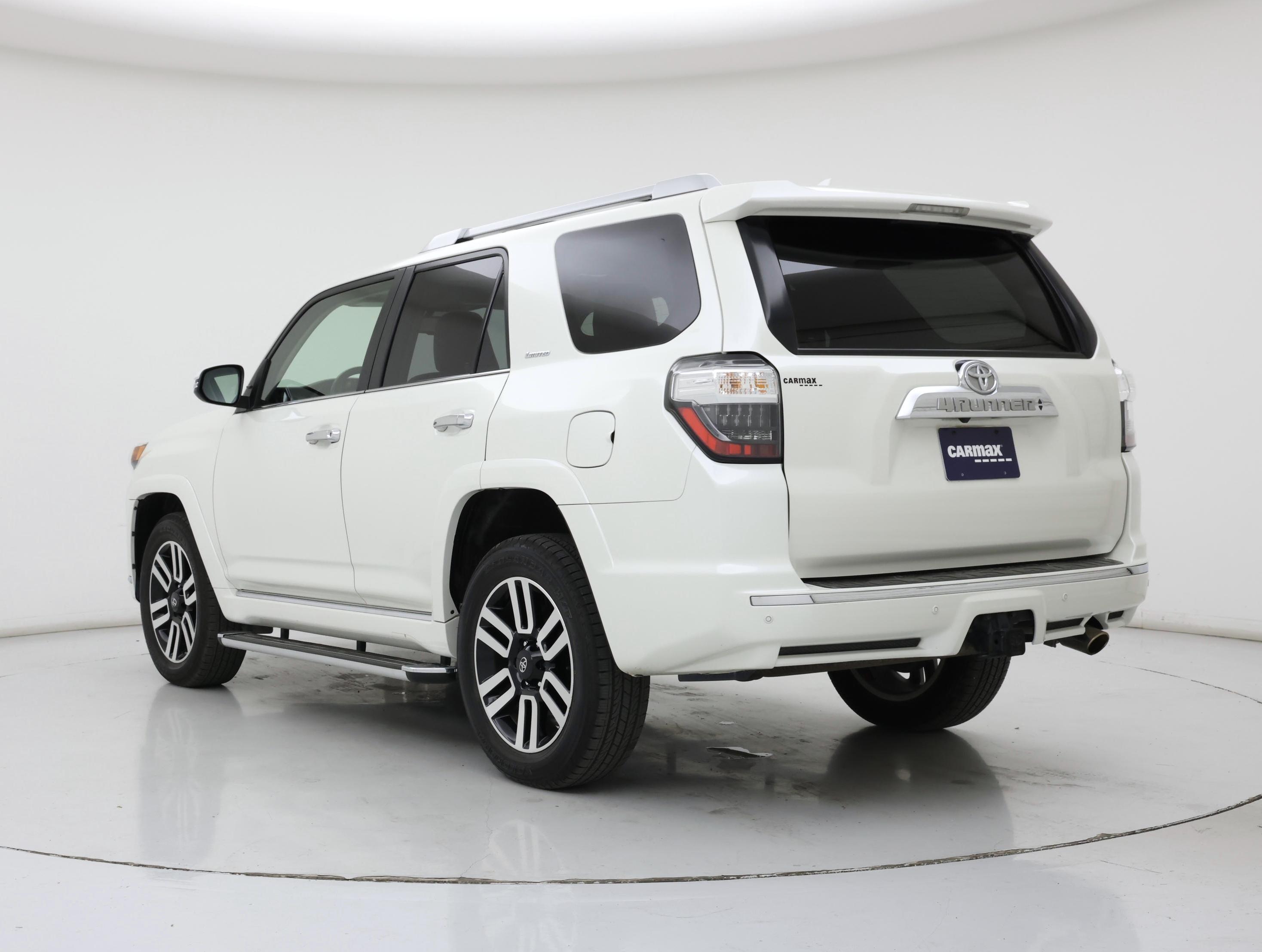 Thumbnail: 2015 Toyota 4Runner - 2