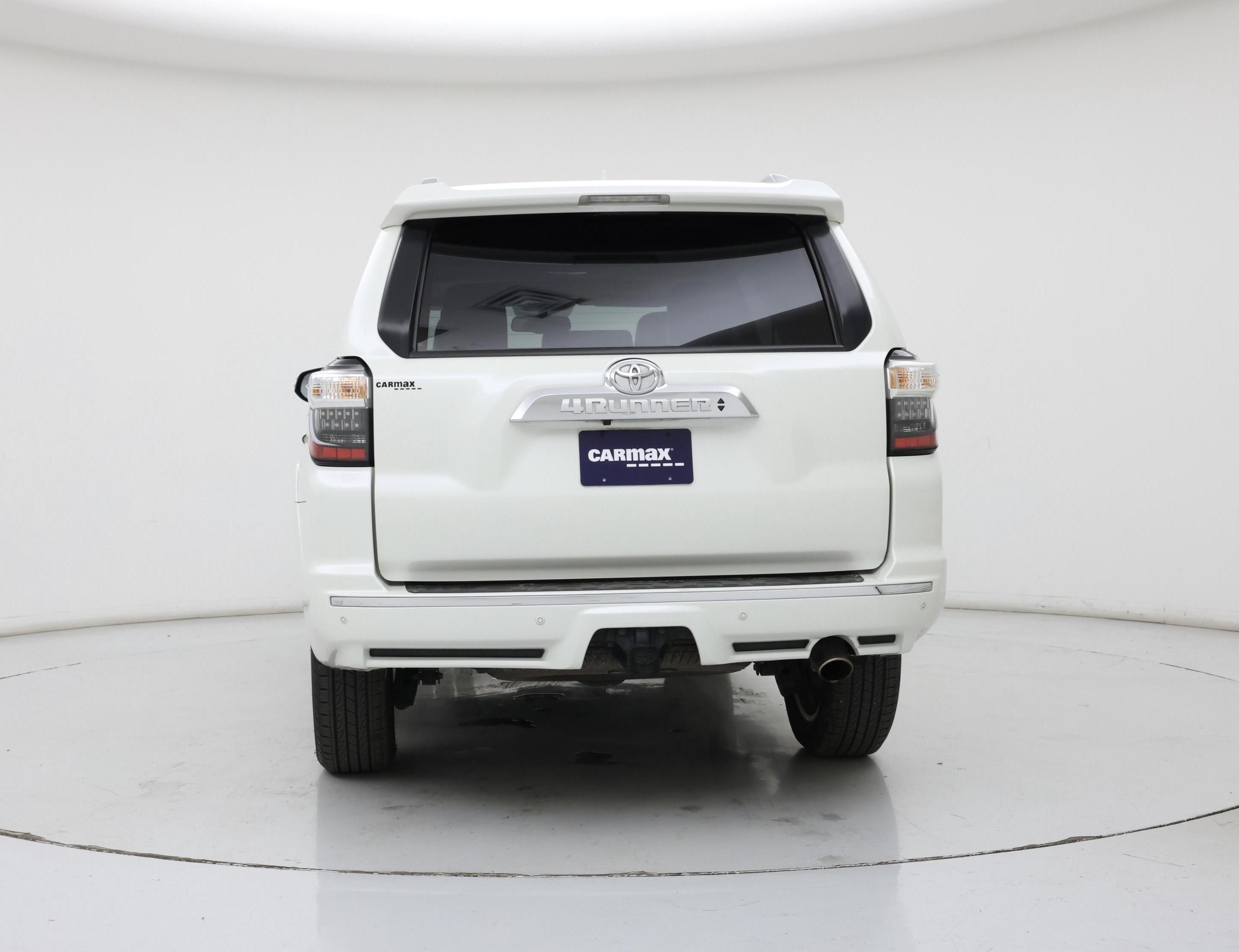 Thumbnail: 2015 Toyota 4Runner - 6