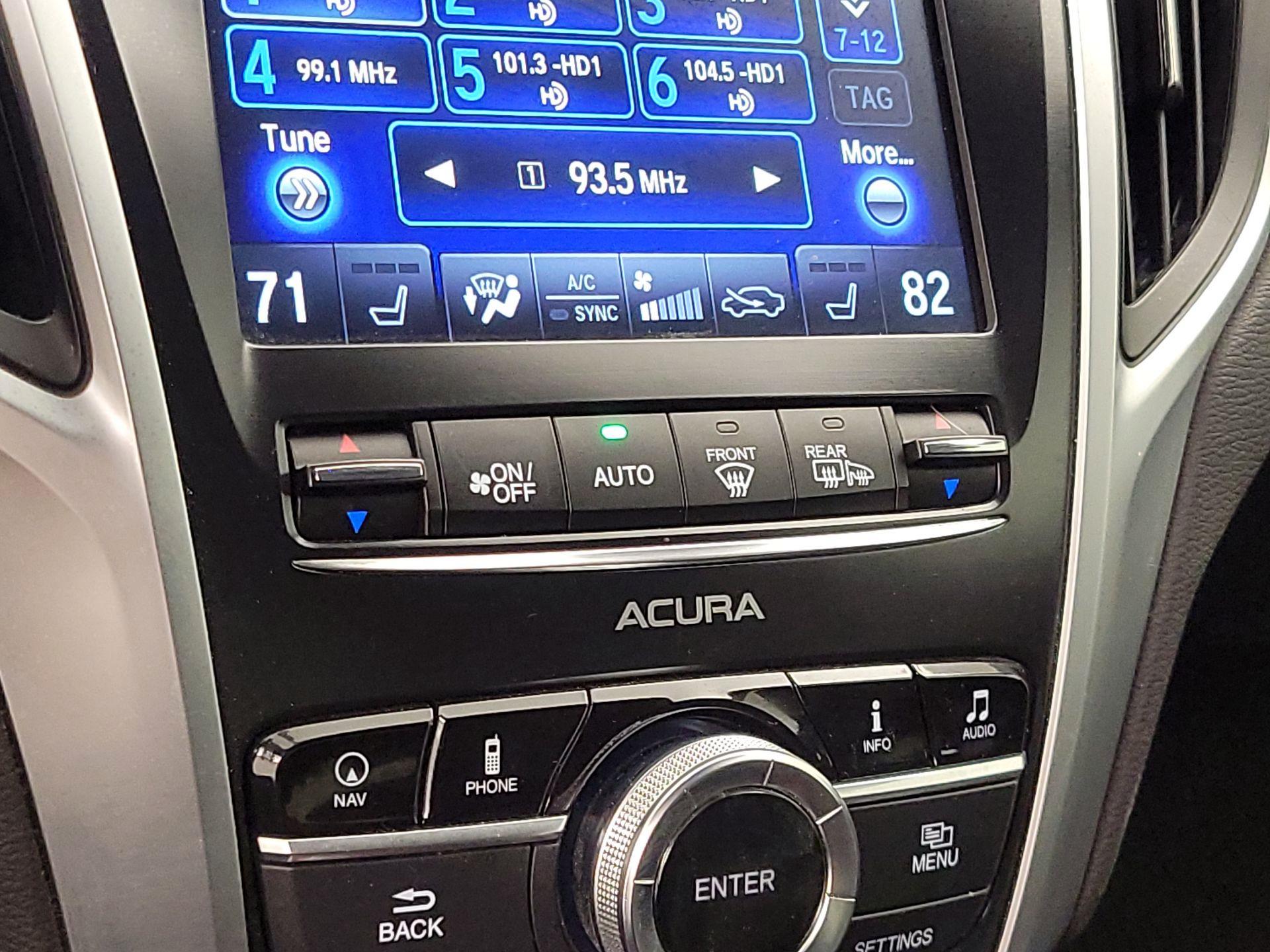 Thumbnail: 2015 Acura TLX - 17