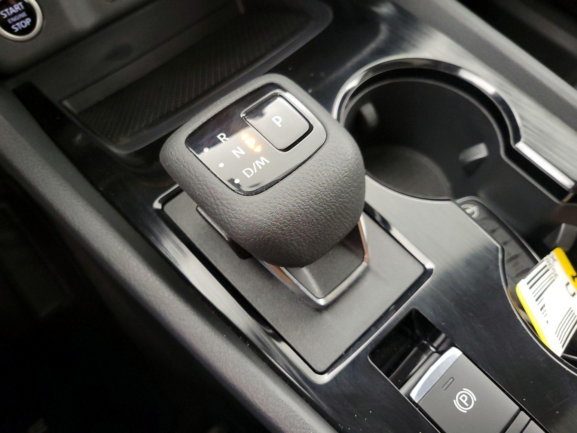 Thumbnail: 2023 Nissan Rogue - 16