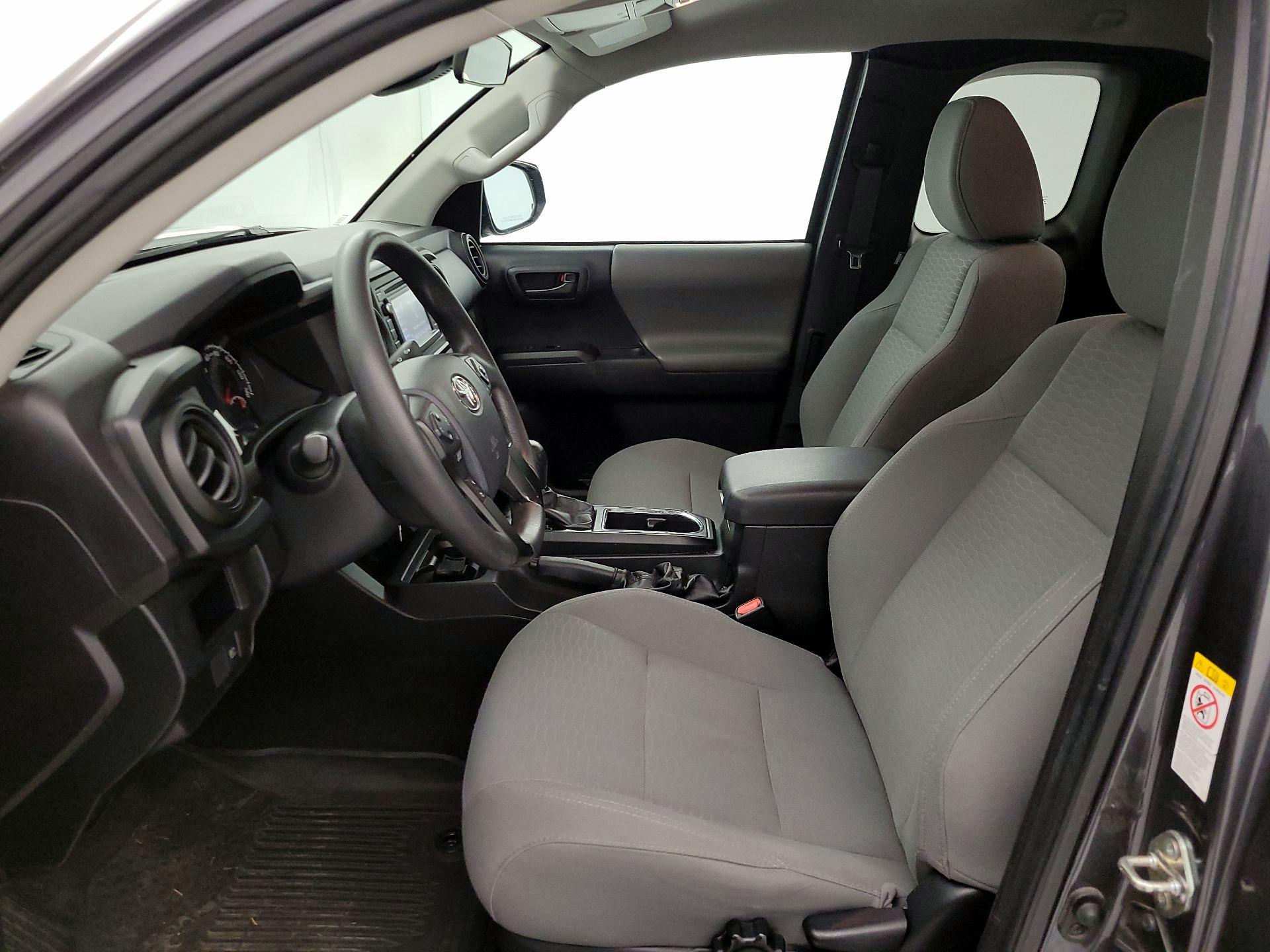 Thumbnail: 2019 Toyota Tacoma - 11