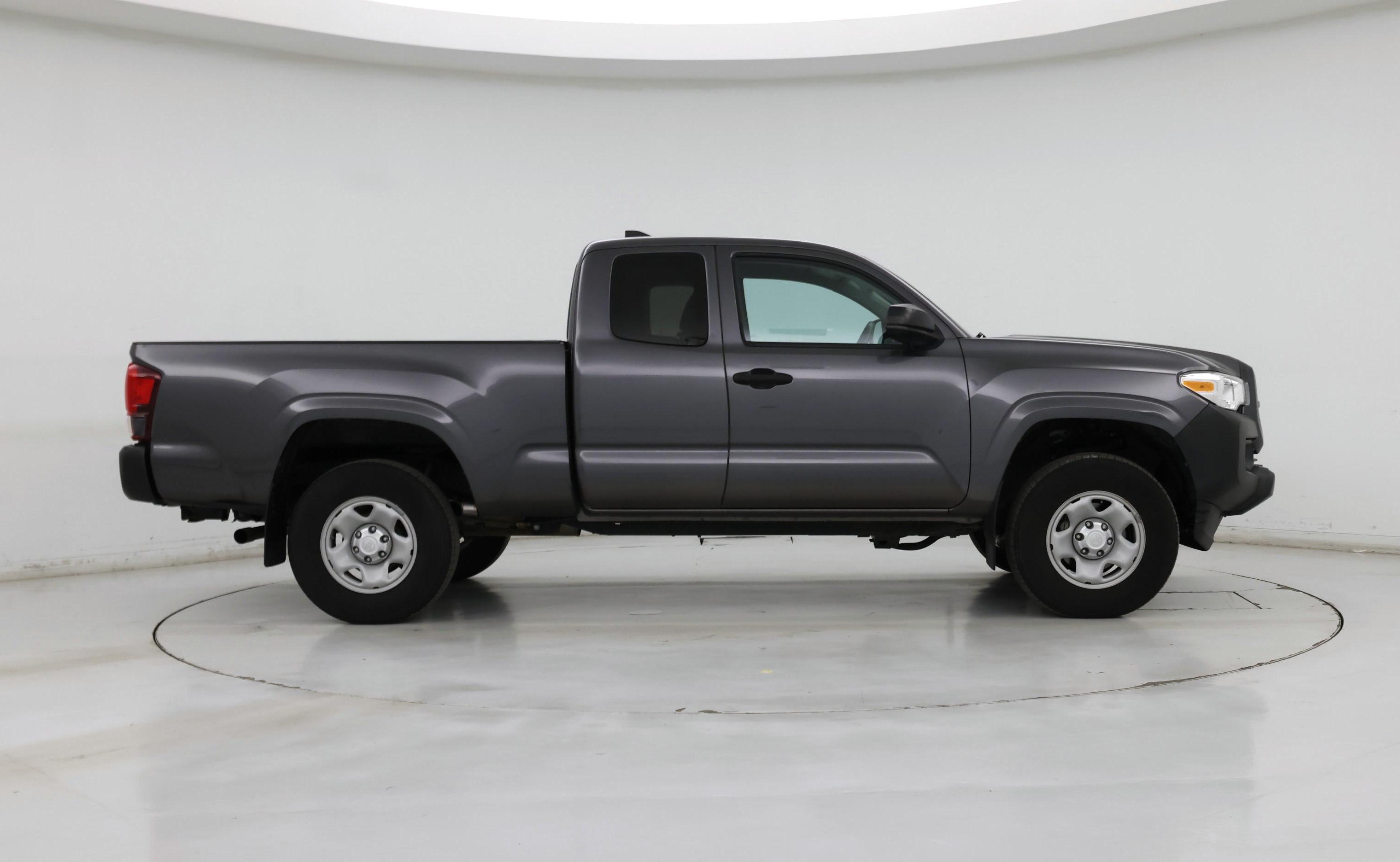 Thumbnail: 2019 Toyota Tacoma - 7