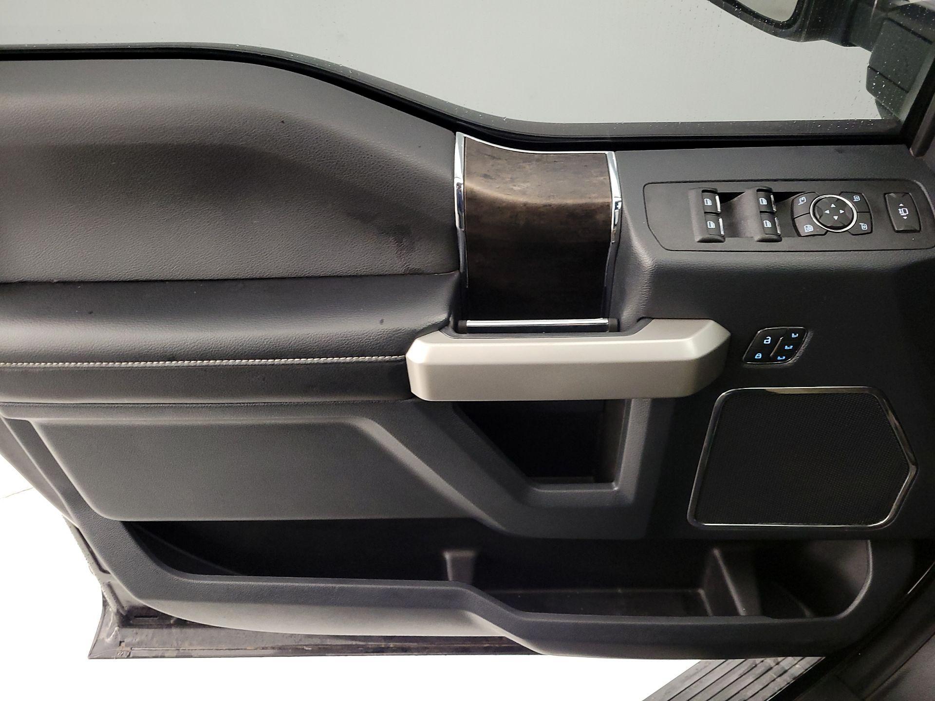 Thumbnail: 2022 Ford F-350 - 12