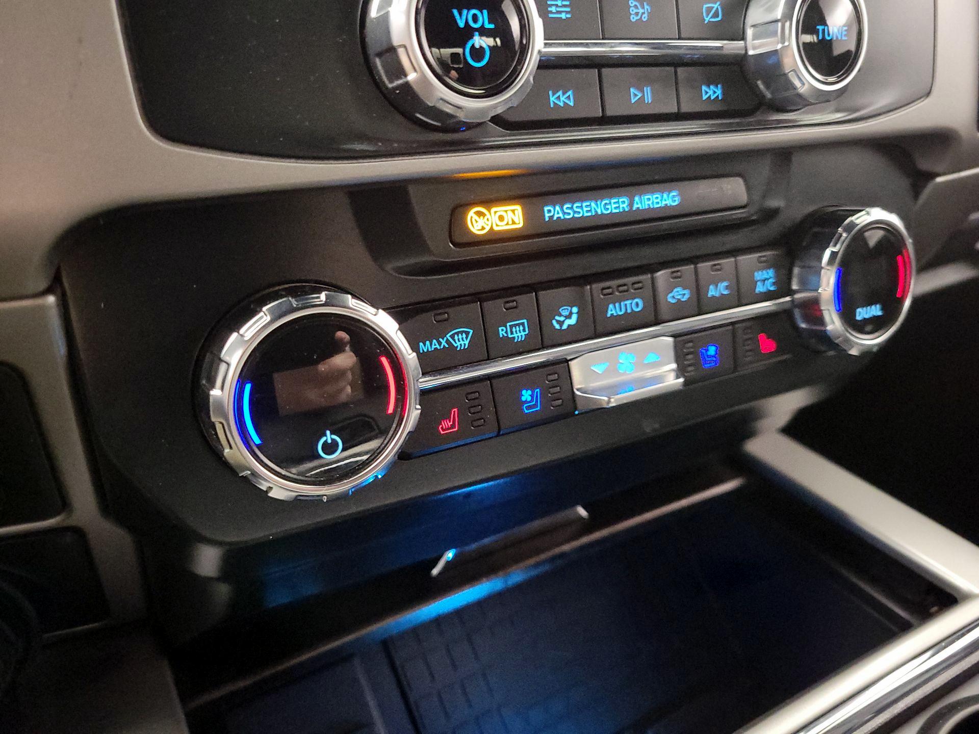 Thumbnail: 2022 Ford F-350 - 17