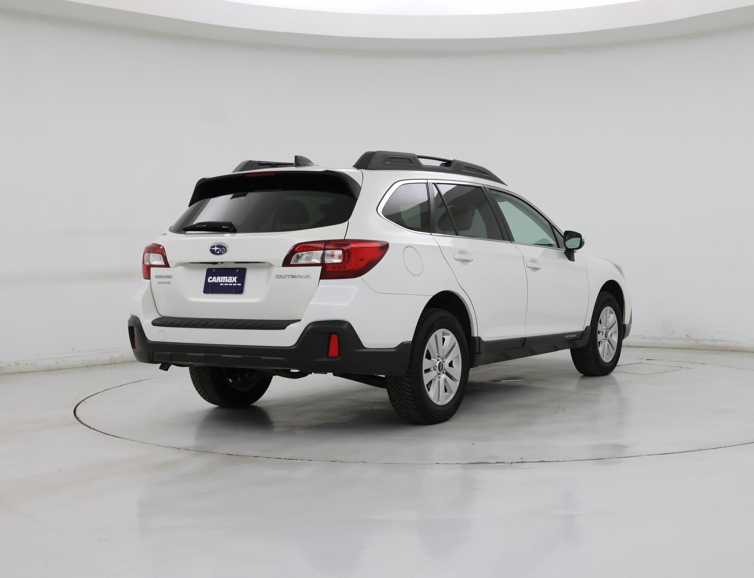 Thumbnail: 2019 Subaru Outback - 8