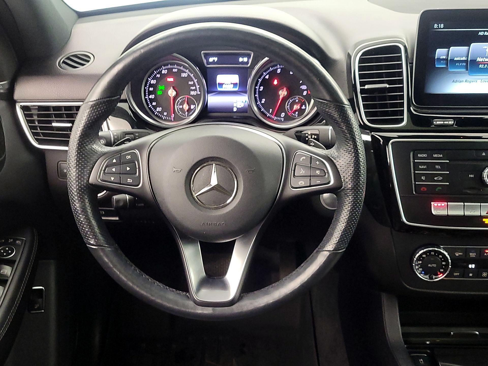 Thumbnail: 2017 Mercedes-Benz GLE - 10