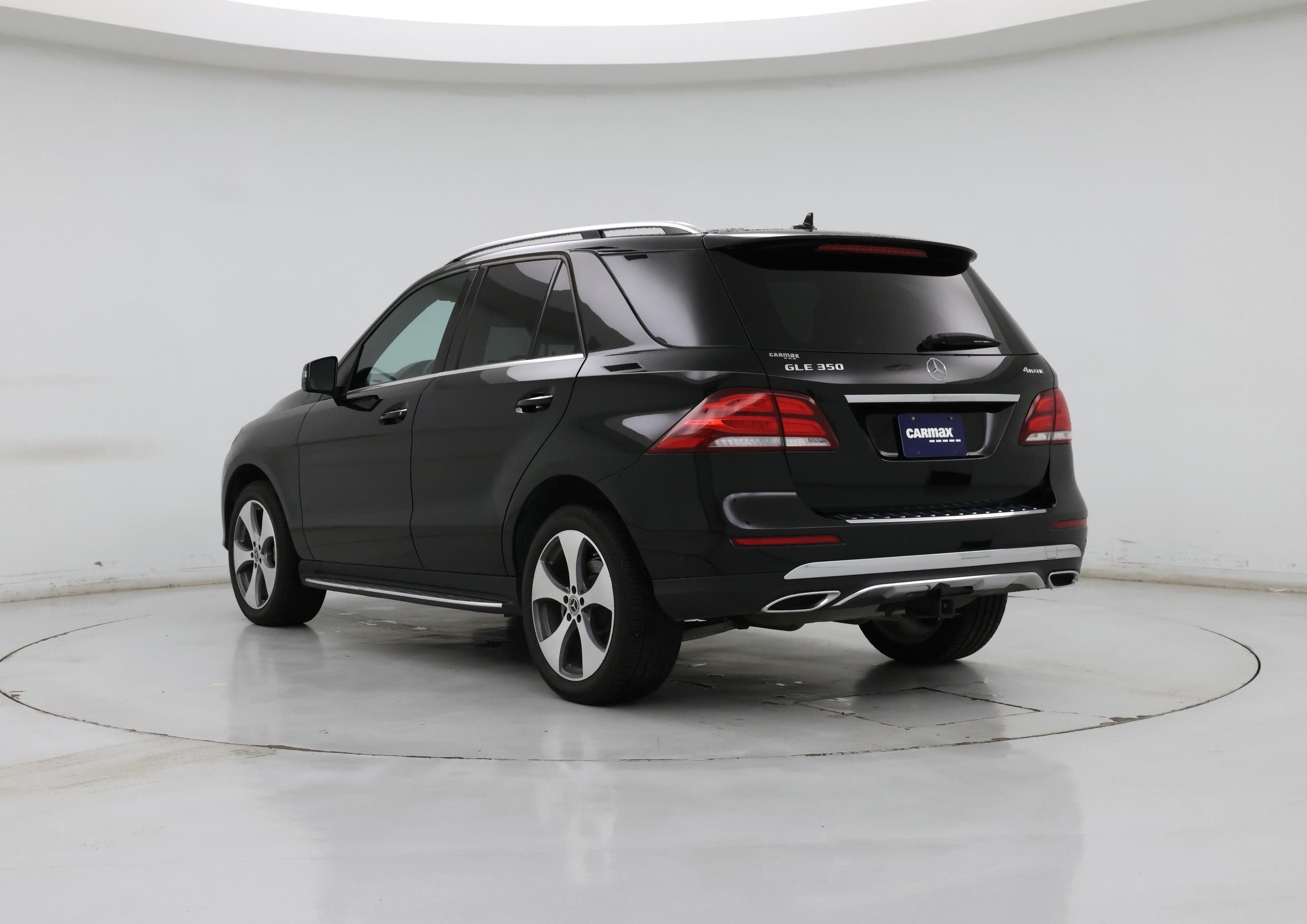 Thumbnail: 2017 Mercedes-Benz GLE - 2